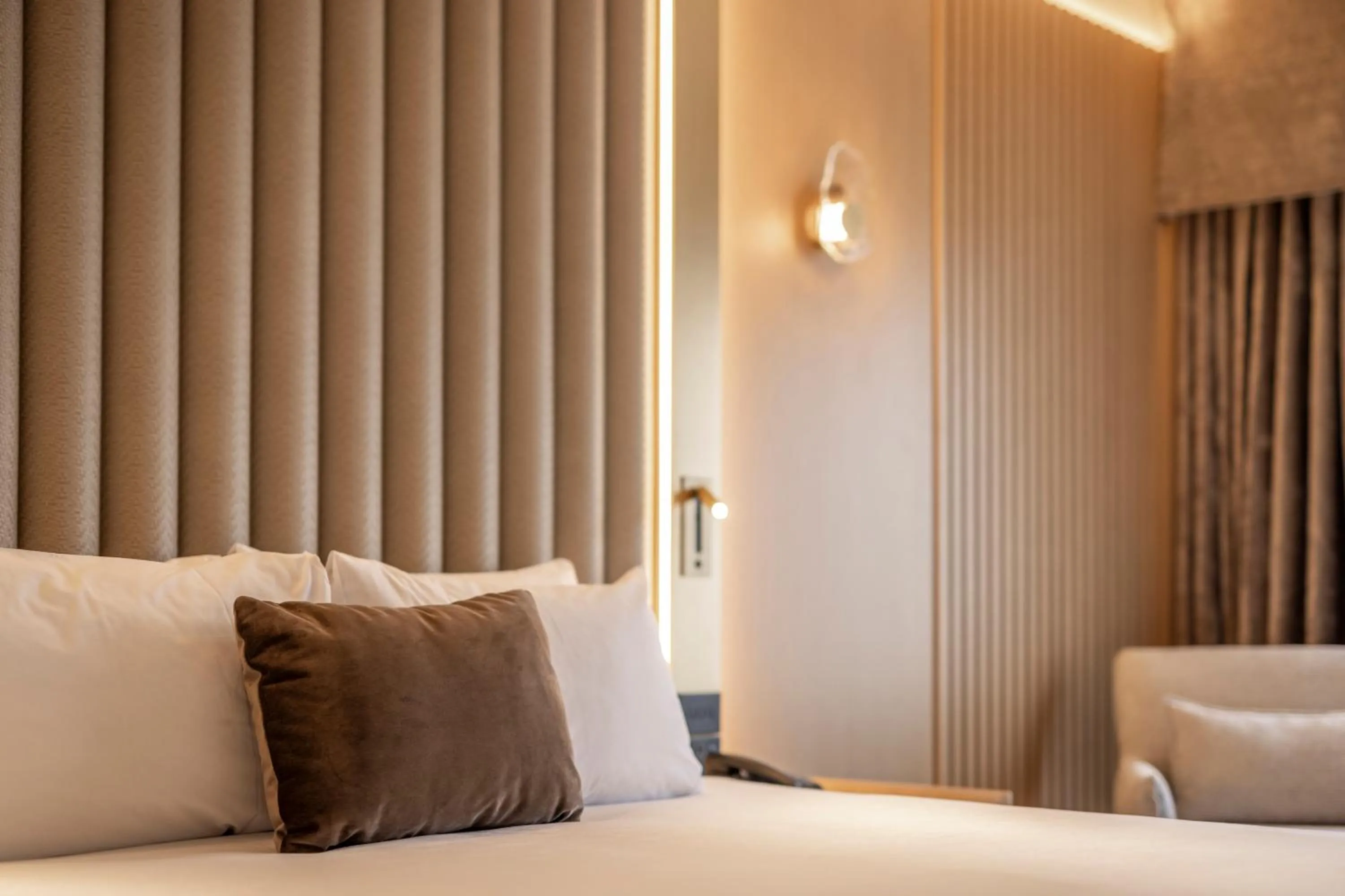 Bed in Grand Millennium Auckland