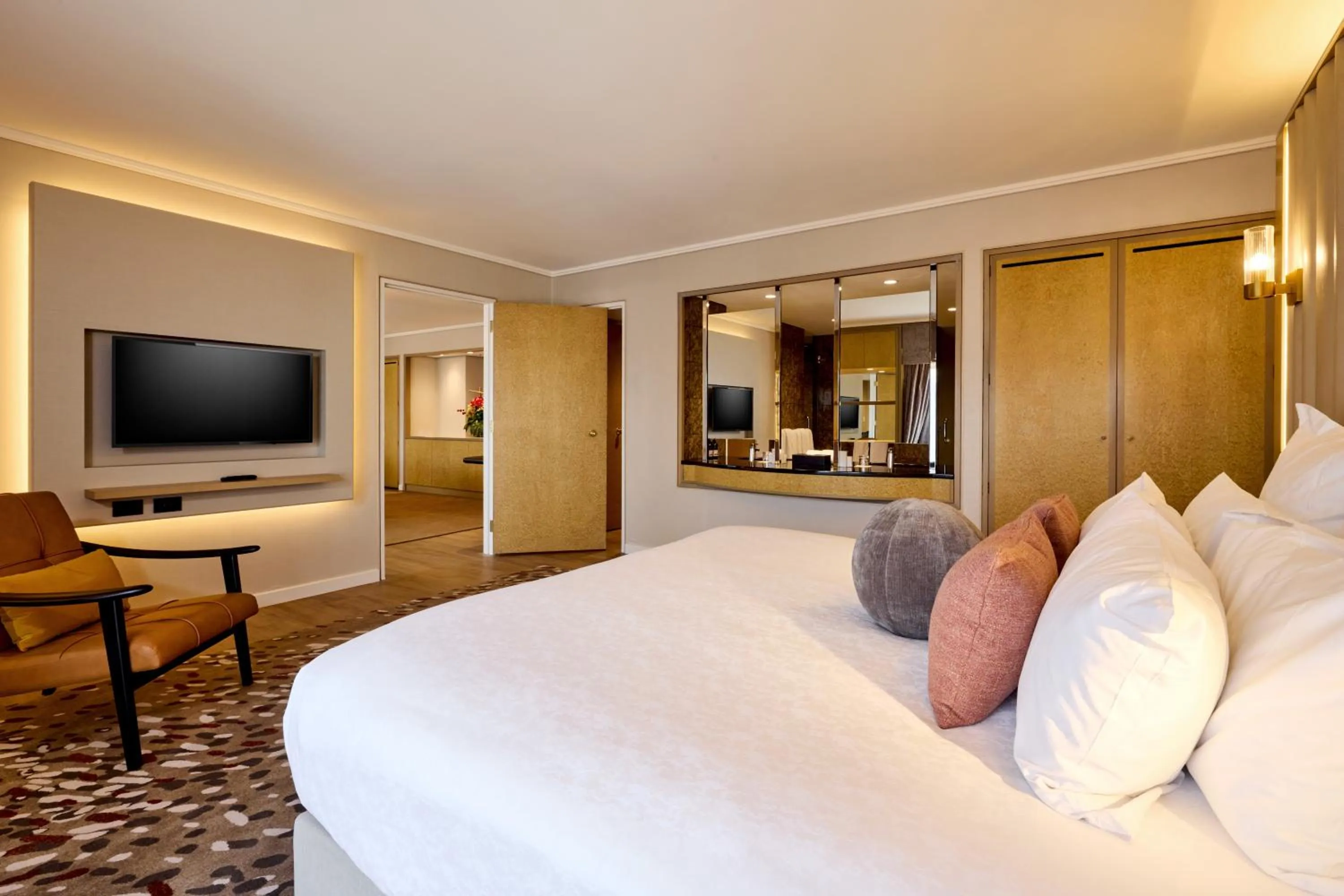 Bed in Grand Millennium Auckland