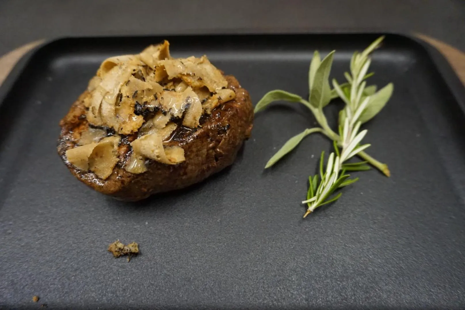 Restaurant/places to eat in Pomodoro Bed