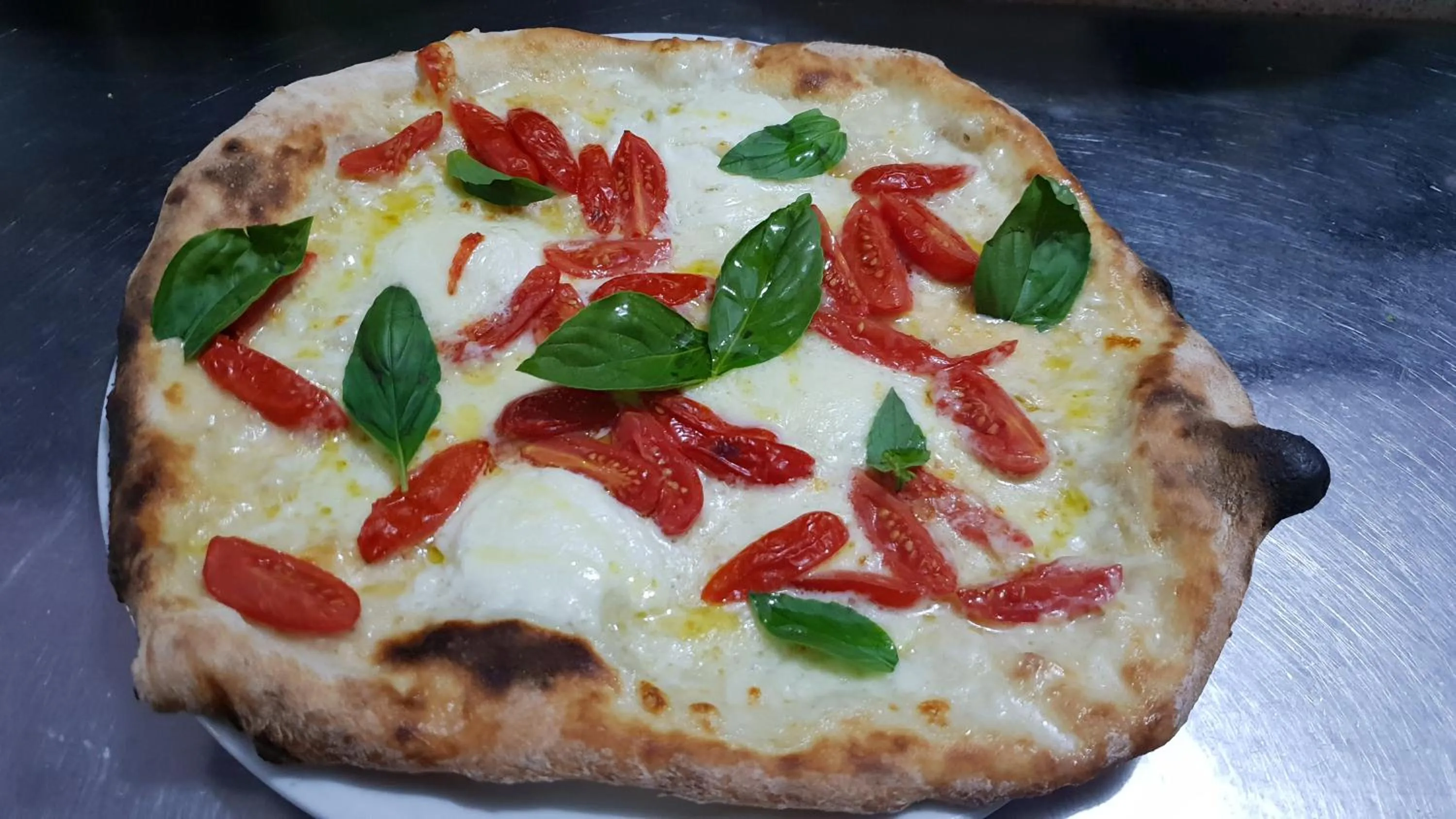 Restaurant/places to eat in Pomodoro Bed