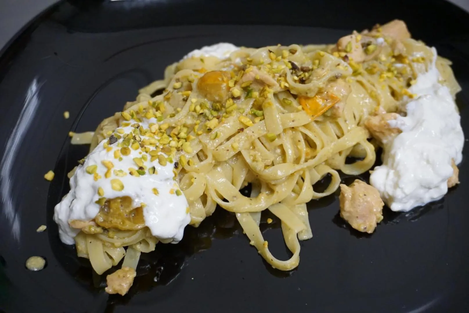 Food close-up in Pomodoro Bed