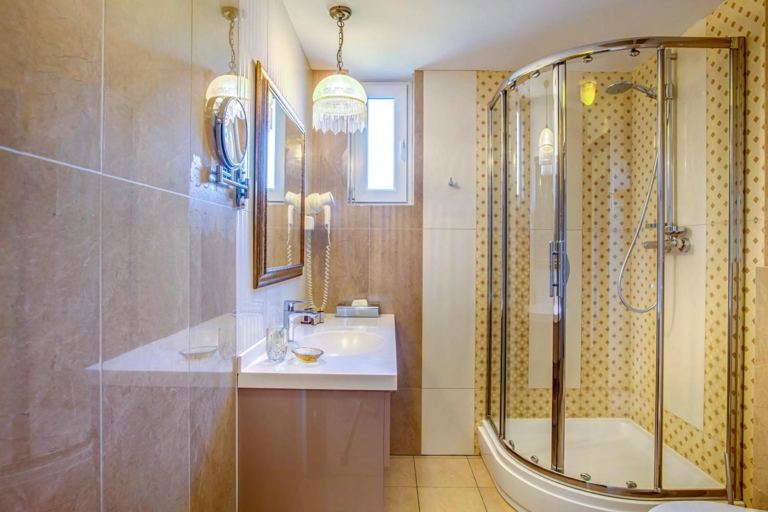 Bathroom in Simfonia Boutique Hotel