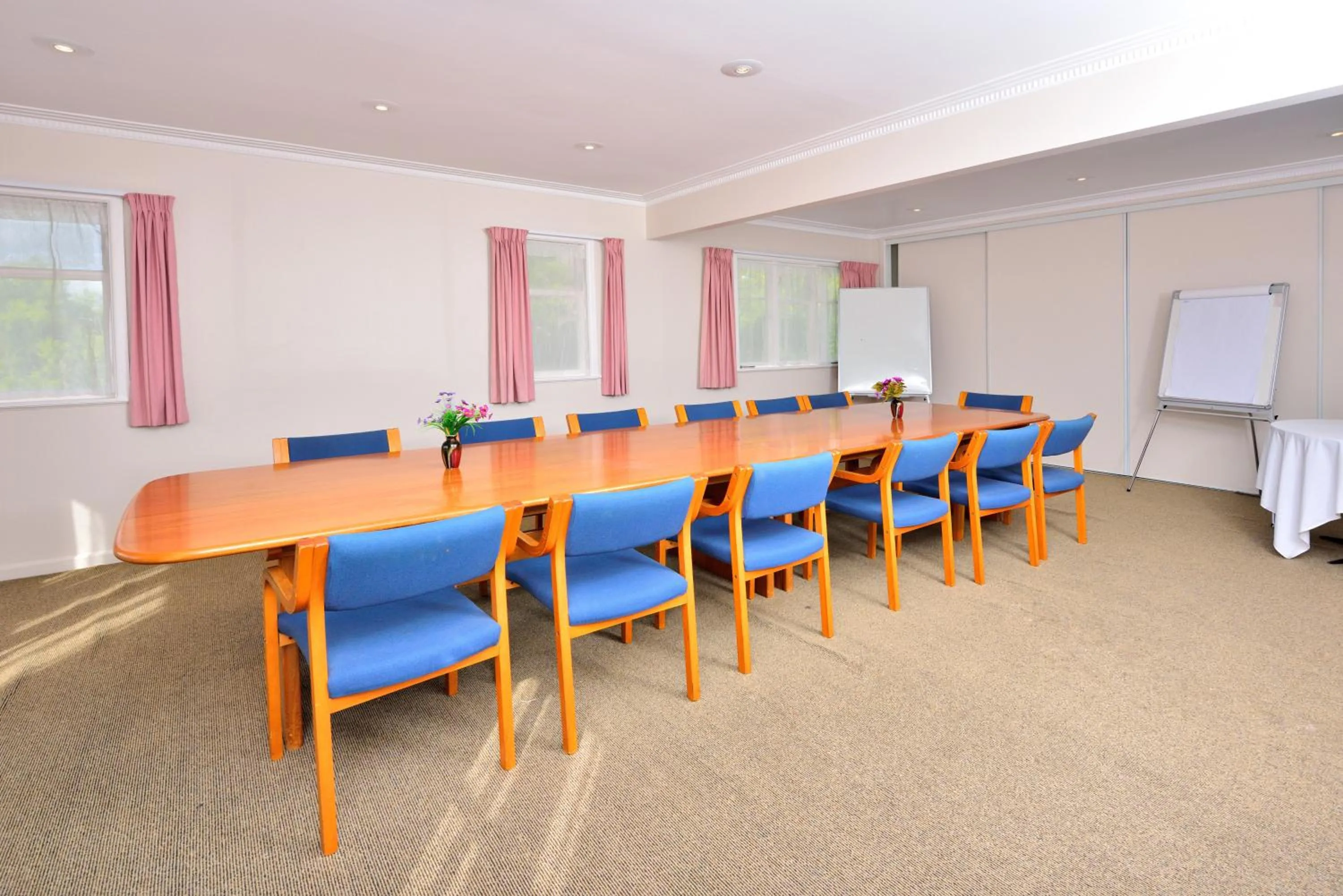 Meeting/conference room in Manukau Hotel & Conference Centre