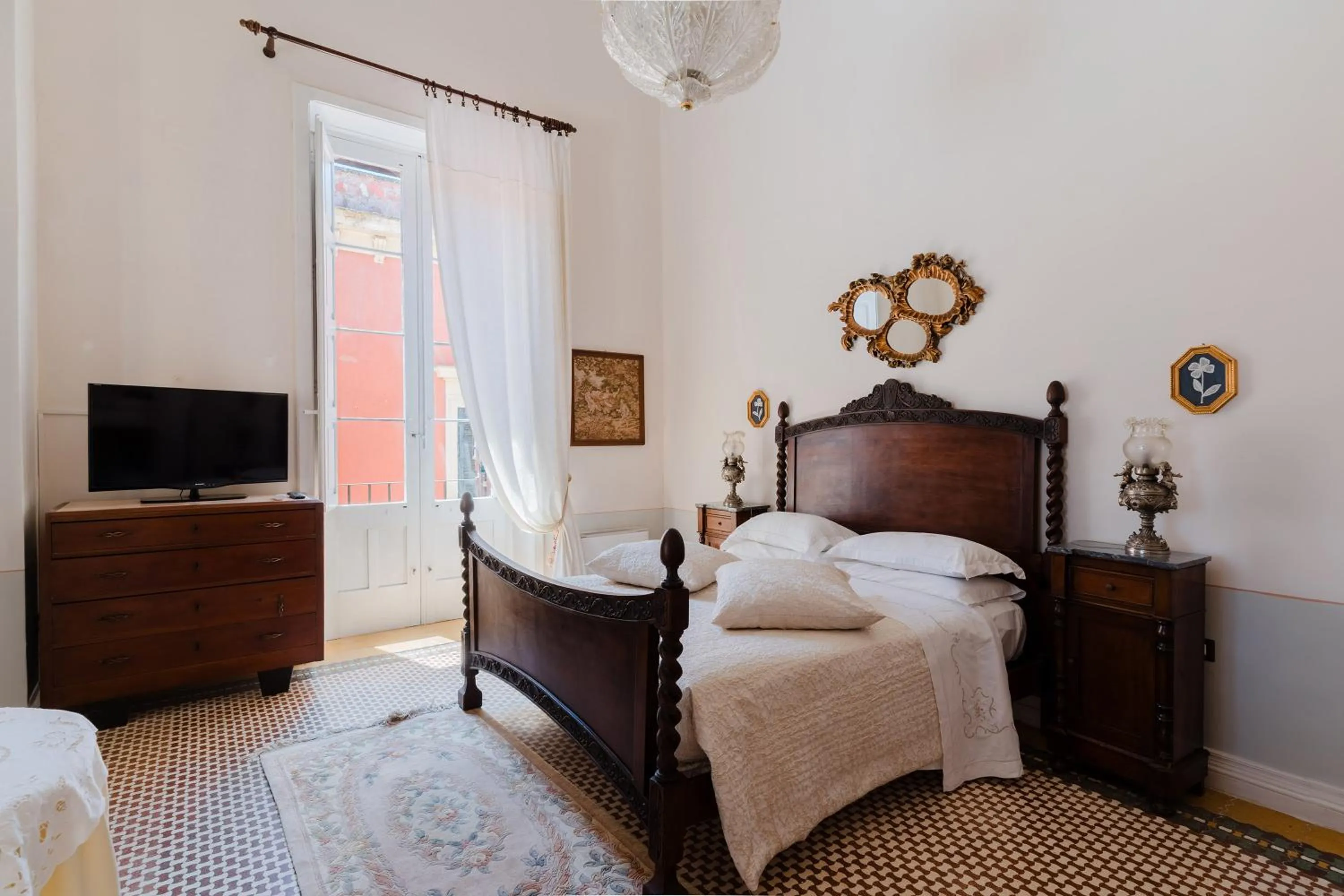 Photo of the whole room, Bed in Palazzo De Castro