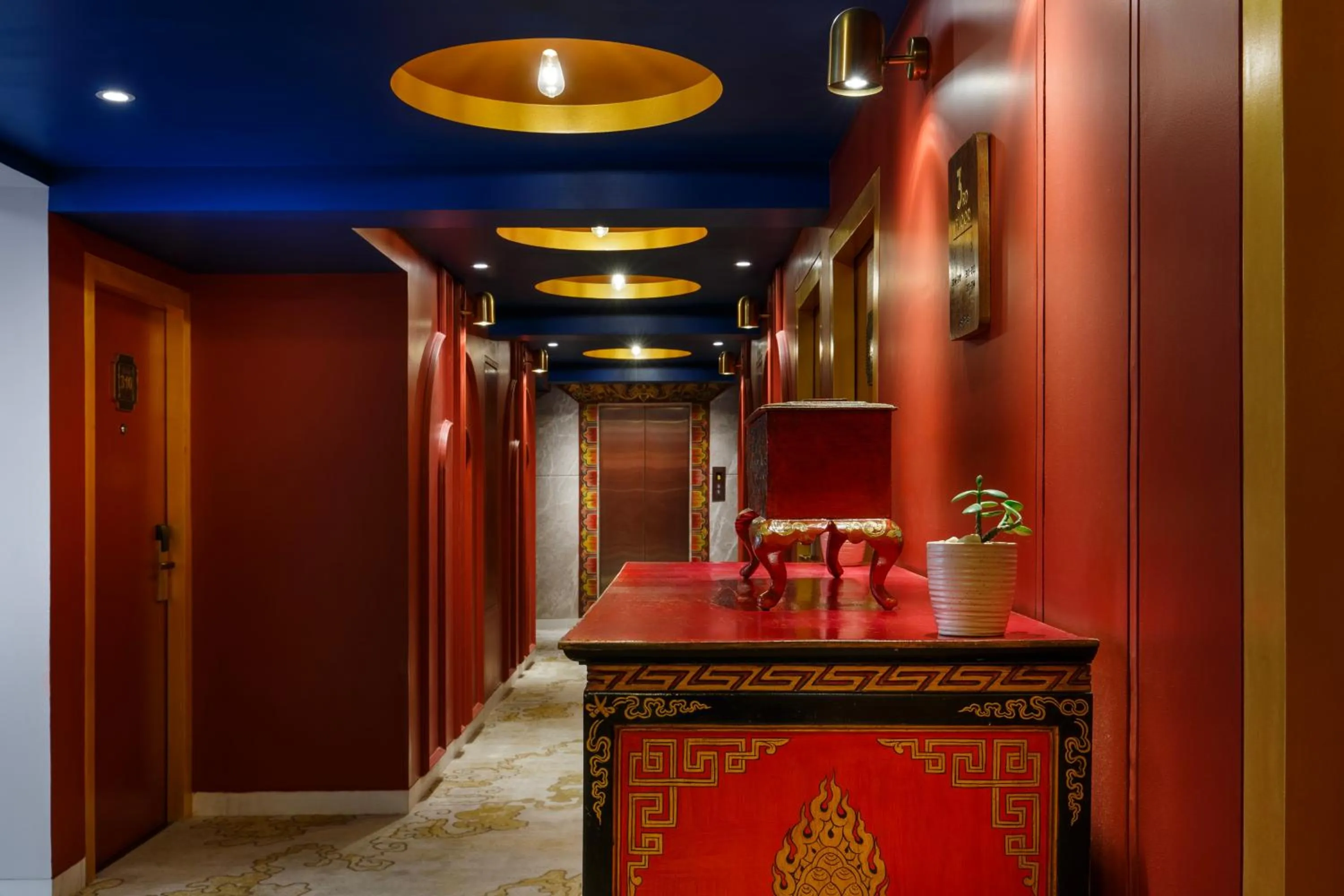 Decorative detail in Hotel Tibet