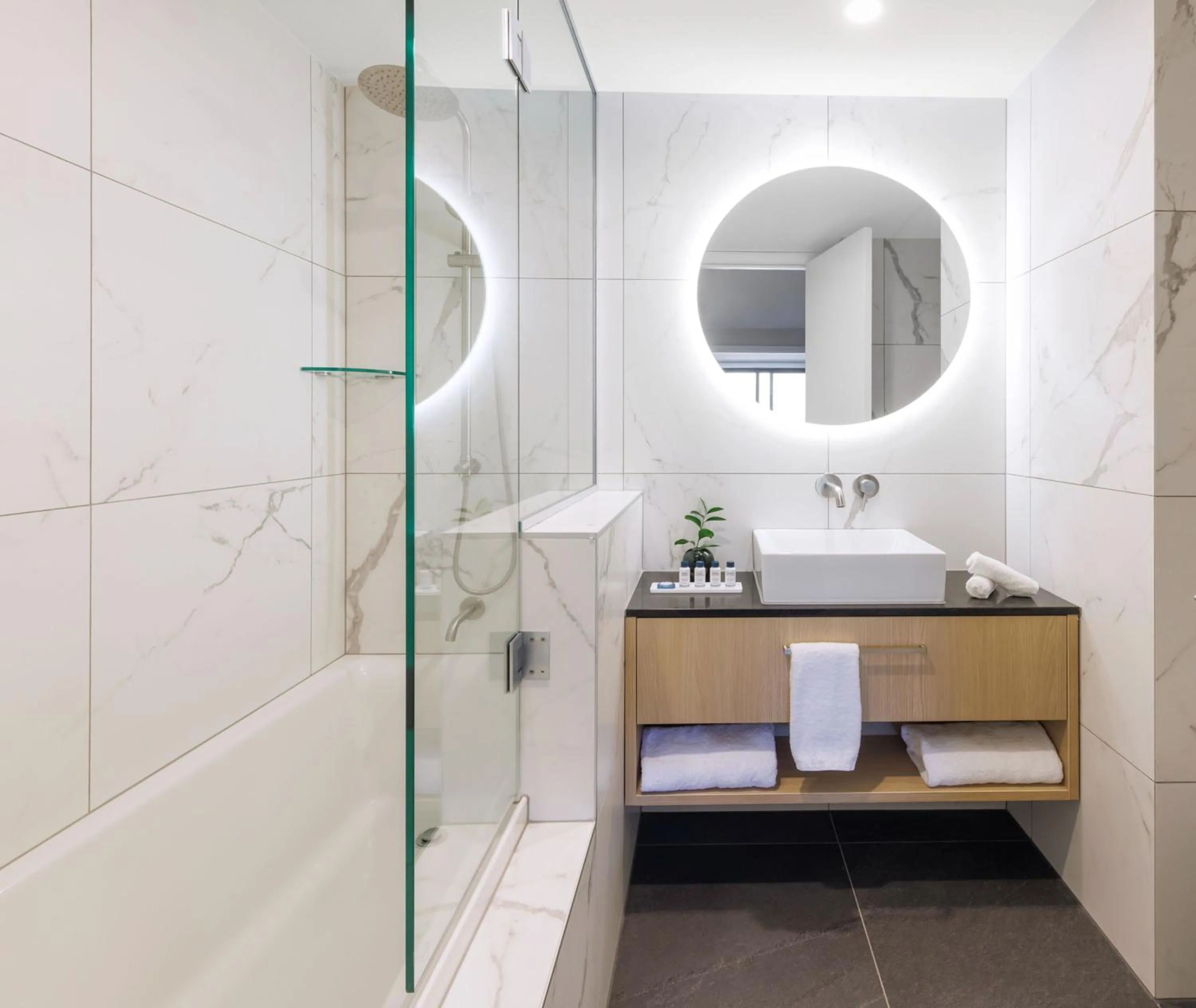 Bathroom in Oaks Queenstown Shores Resort