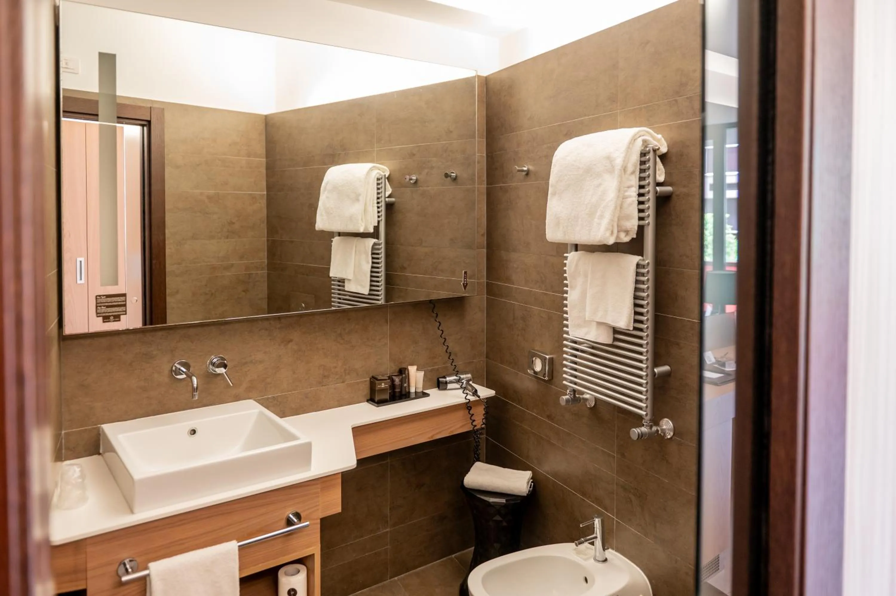 Bathroom in Eolian Milazzo Hotel