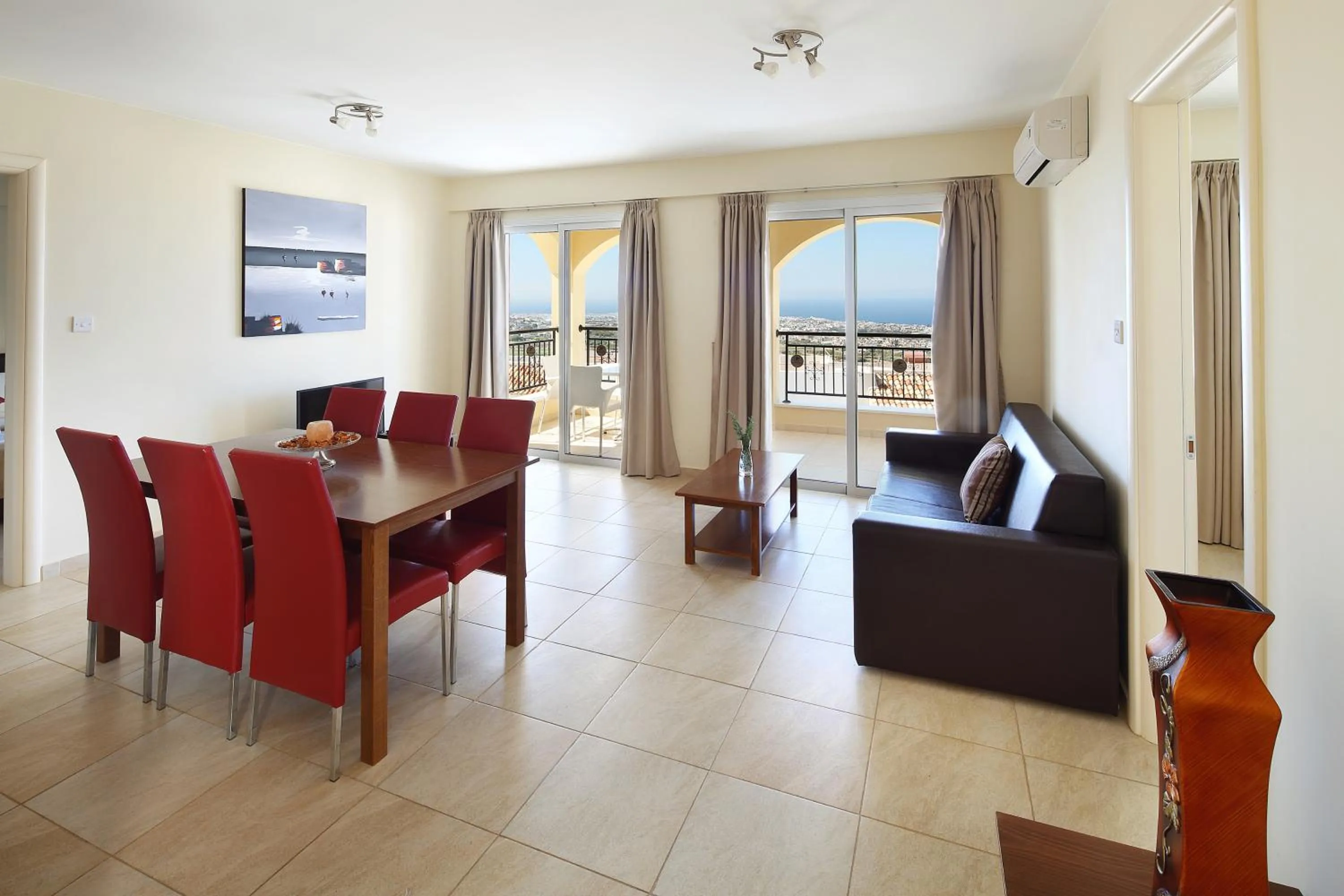 Dining area in Club St. George