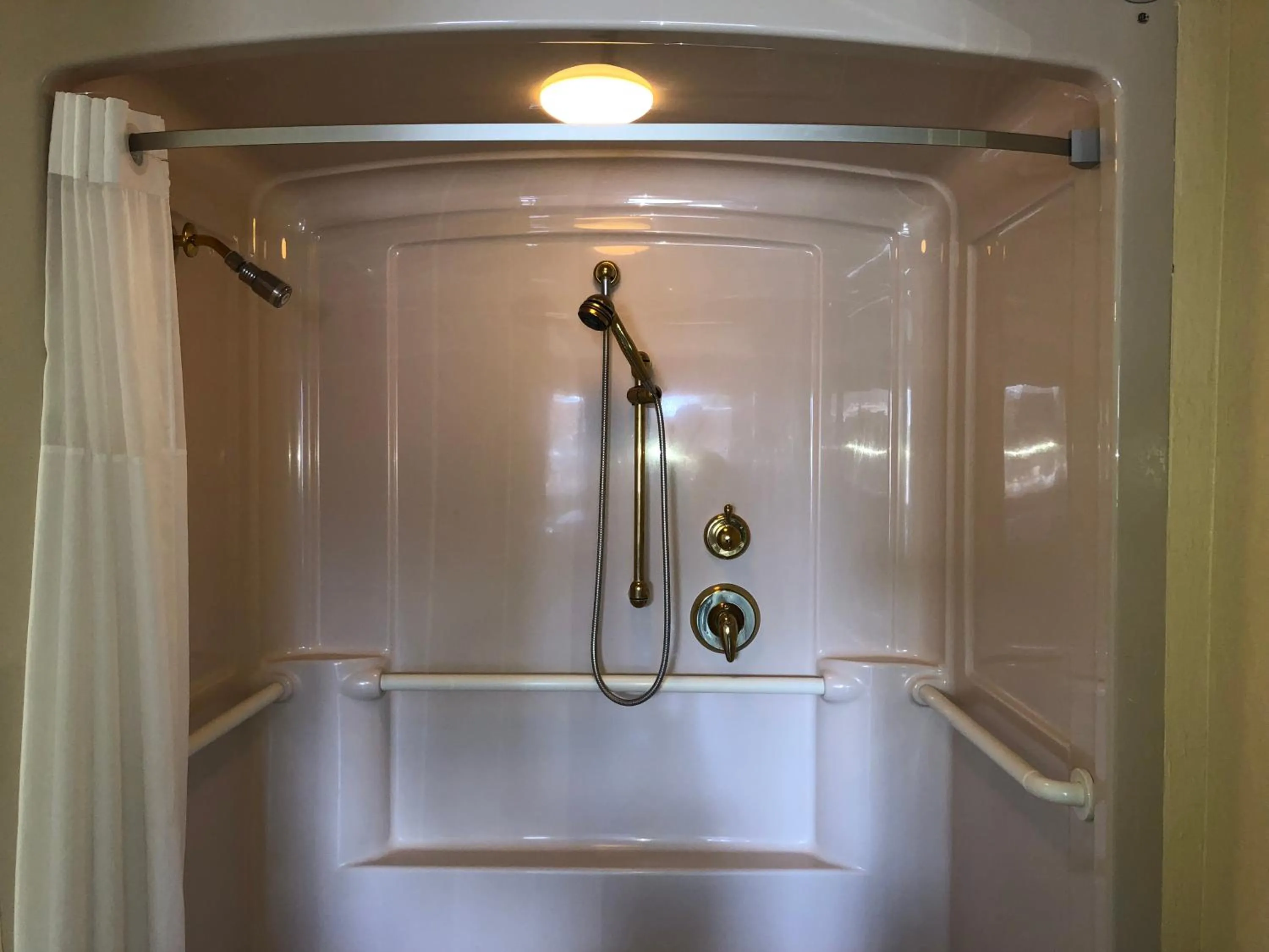 Bathroom in Hotel Elevation