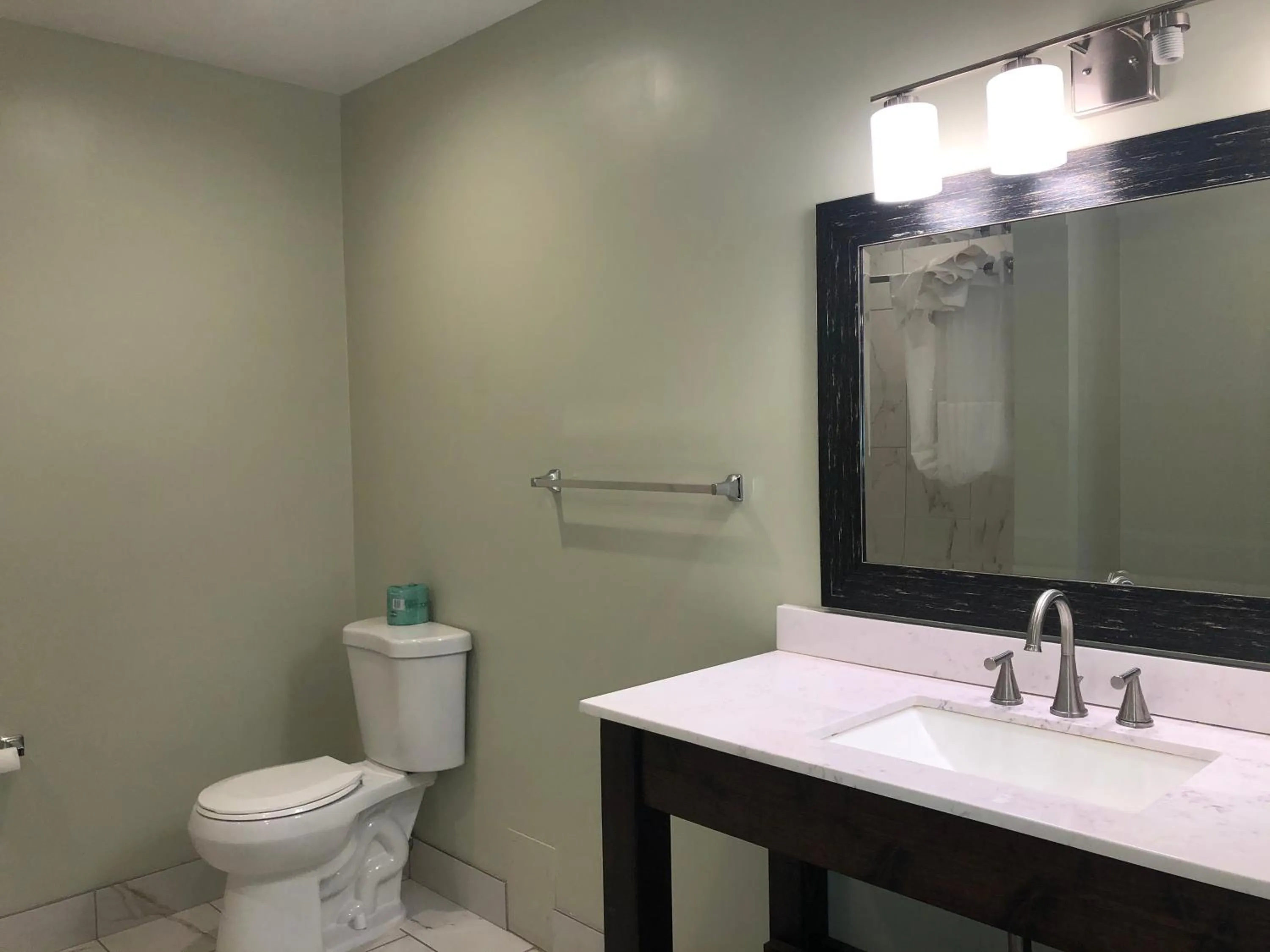 Bathroom in Hotel Elevation