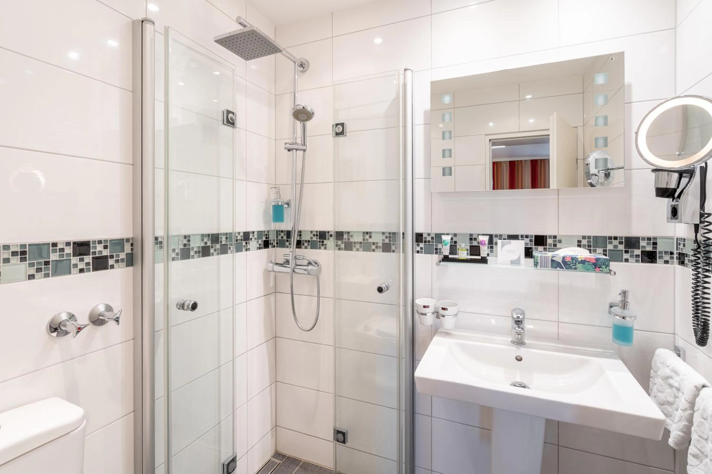 Shower in Hotel Stadt Heidelberg