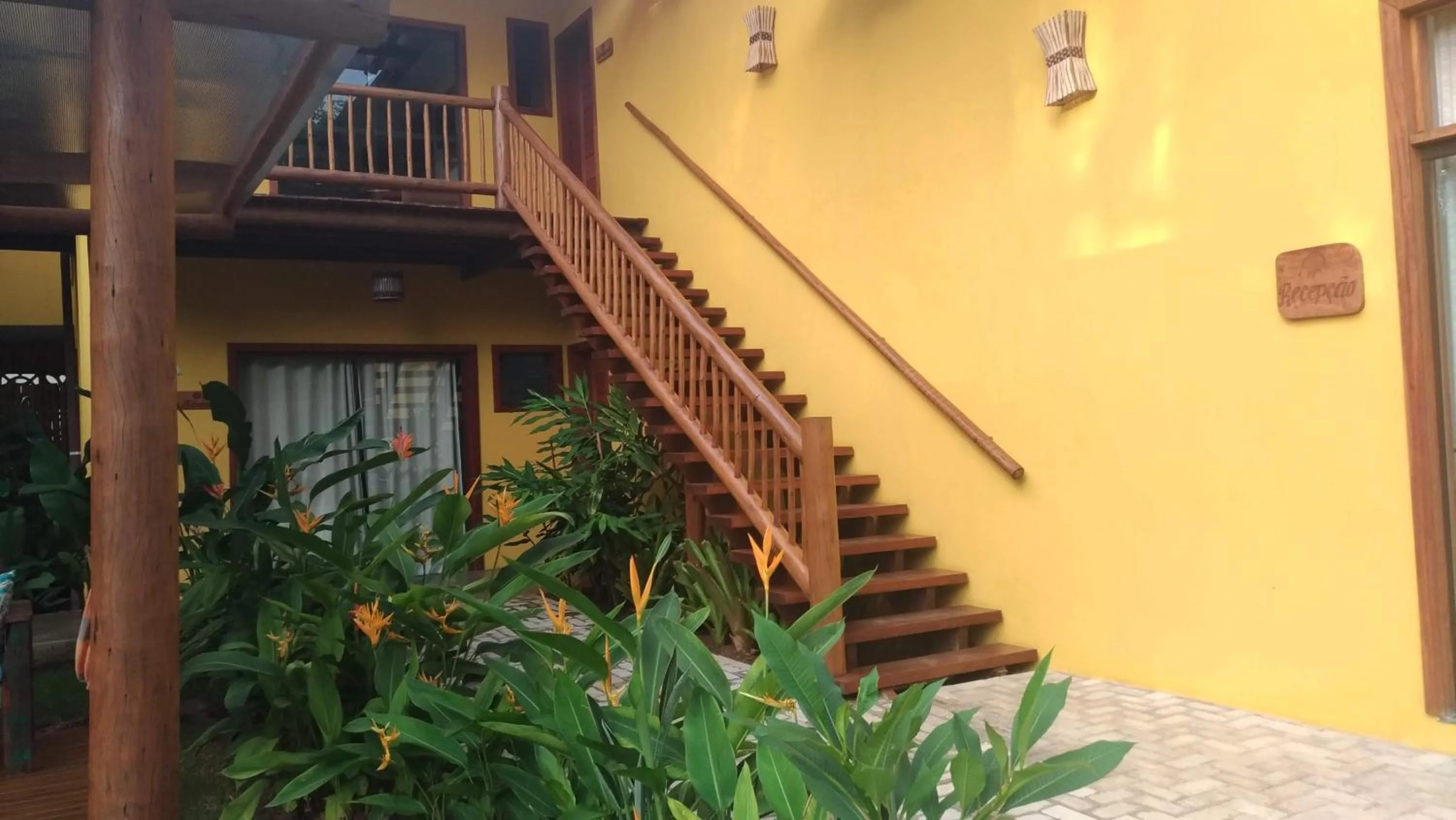 Facade/entrance in Conchas do Mar Residence