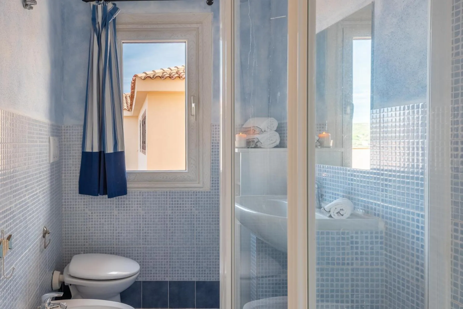 Bathroom in Baia de Bahas Residence