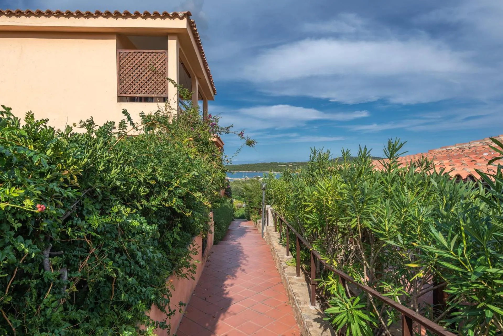 Property building in Baia de Bahas Residence