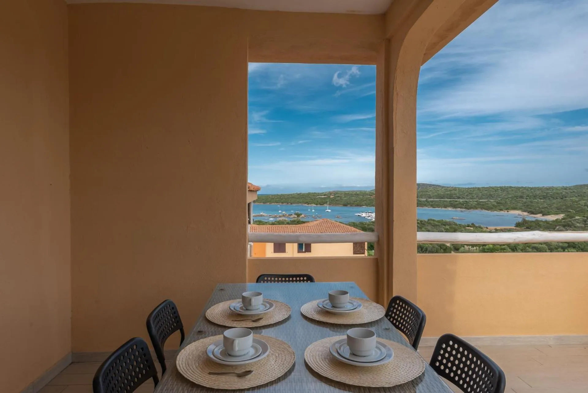 Balcony/Terrace in Baia de Bahas Residence