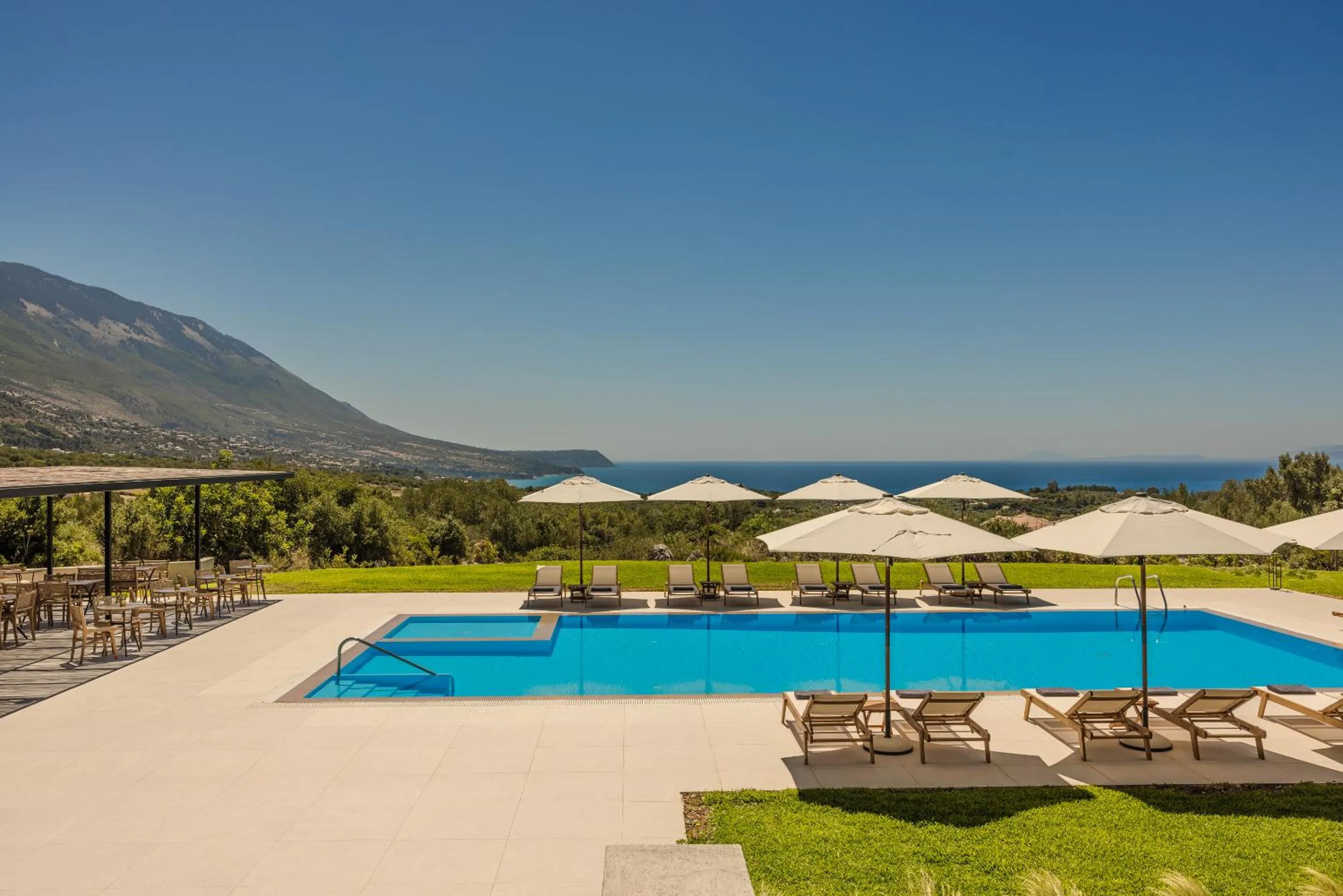 Restaurant/places to eat in Rodi Studios