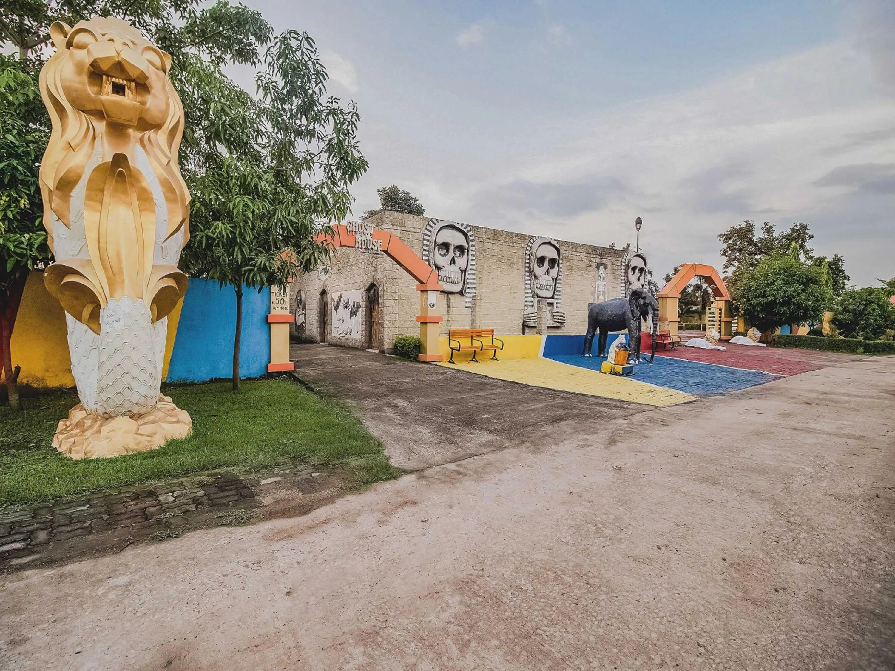 Facade/entrance in Collection O Panorama Country Club And Resort