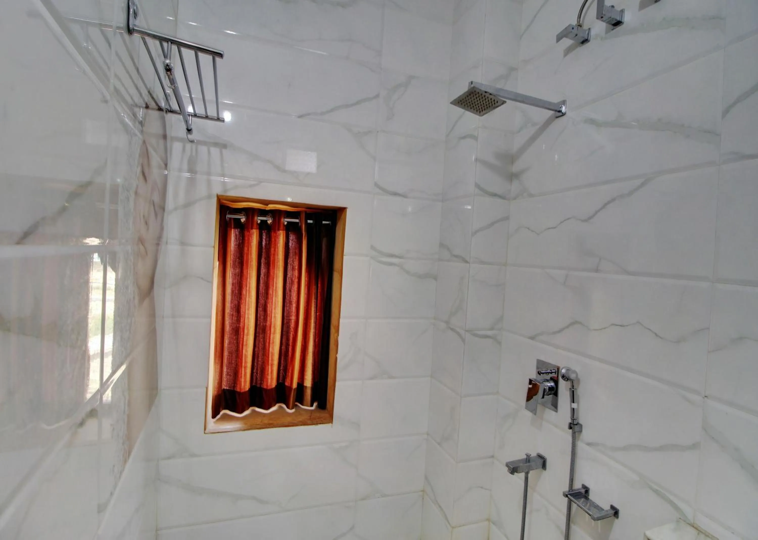 Bathroom in Hotel Oasis Jaisalmer