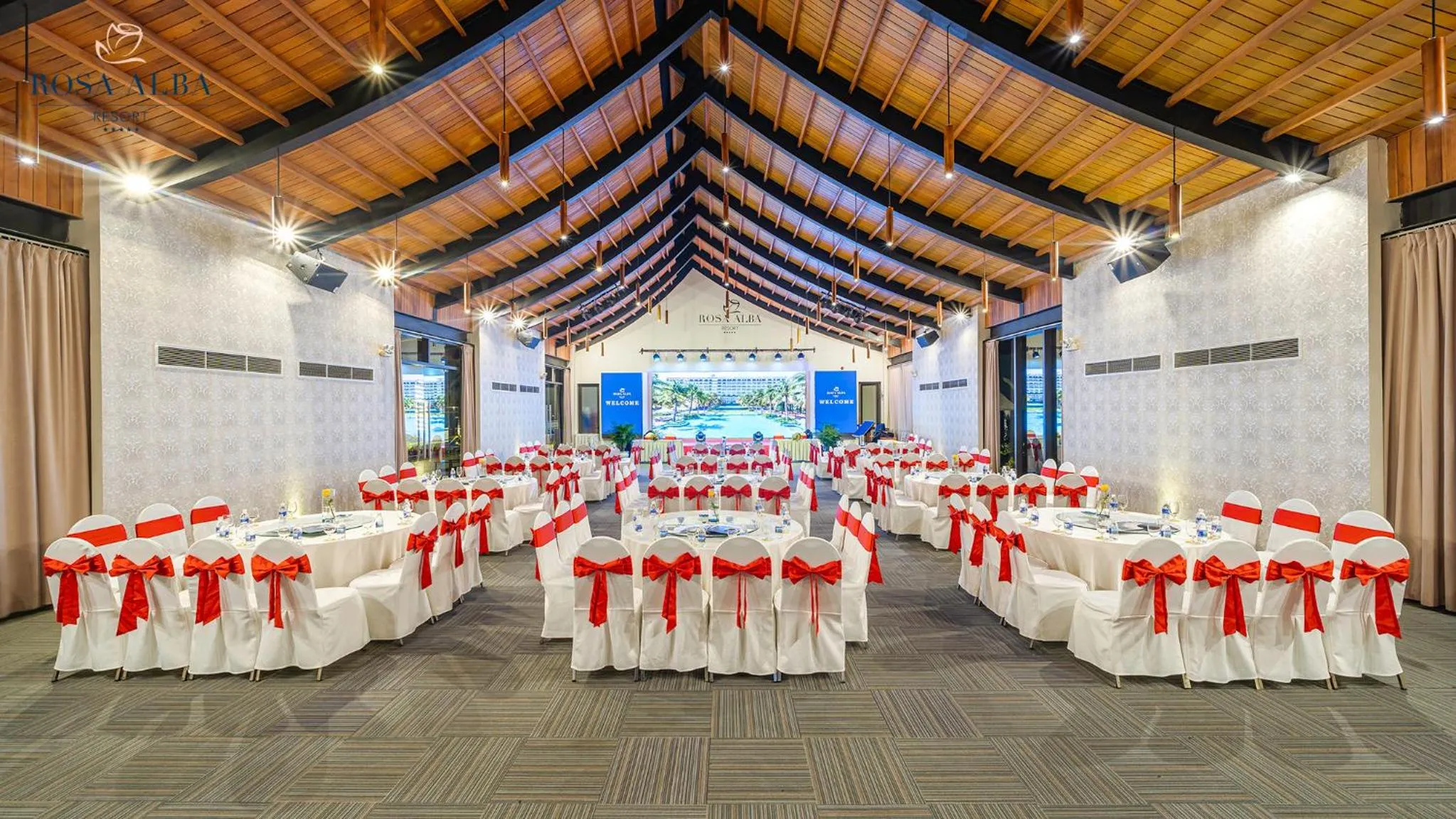 Banquet/Function facilities in Rosa Alba Resort & Villas Tuy Hoa