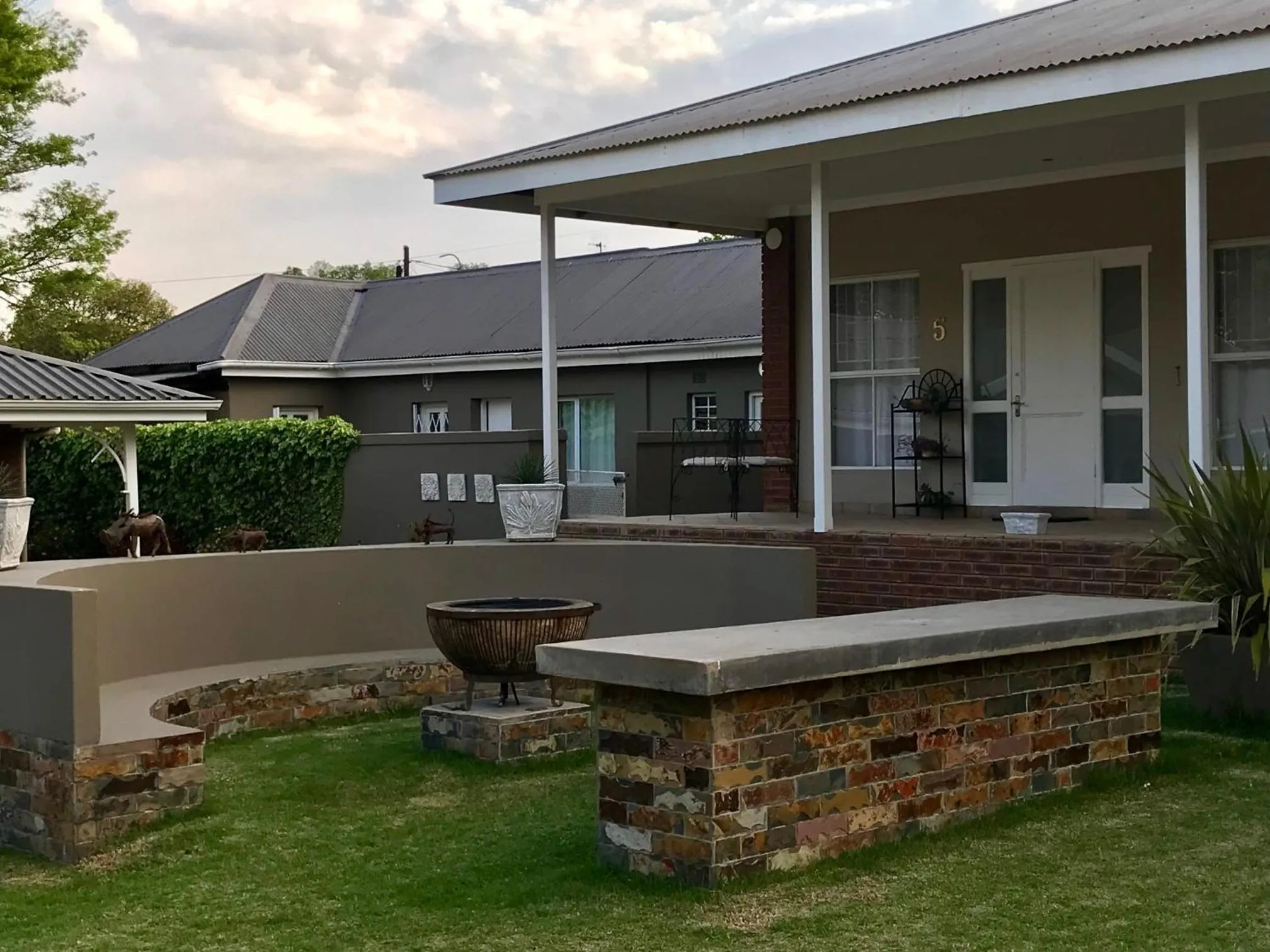 Garden in Anathi Hotel