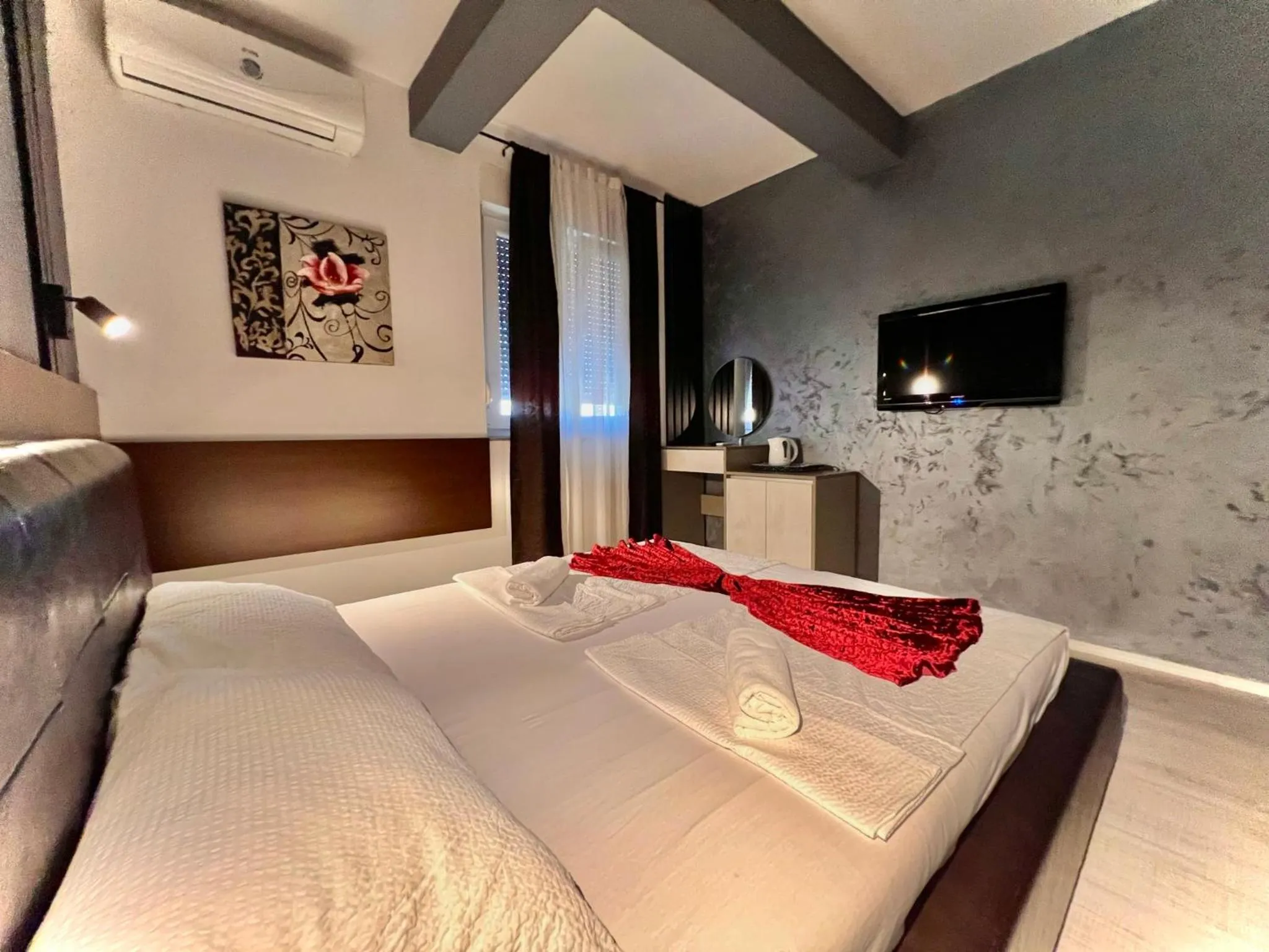 Bed in Hotel & Spa Villa Luxe