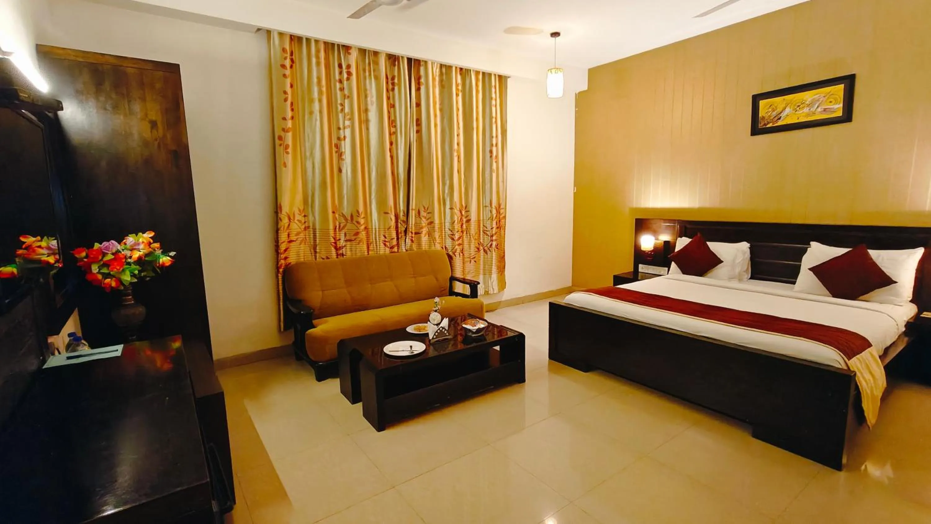 Bed in Alps Residency - A Bergamont Hotel, Krishnagiri