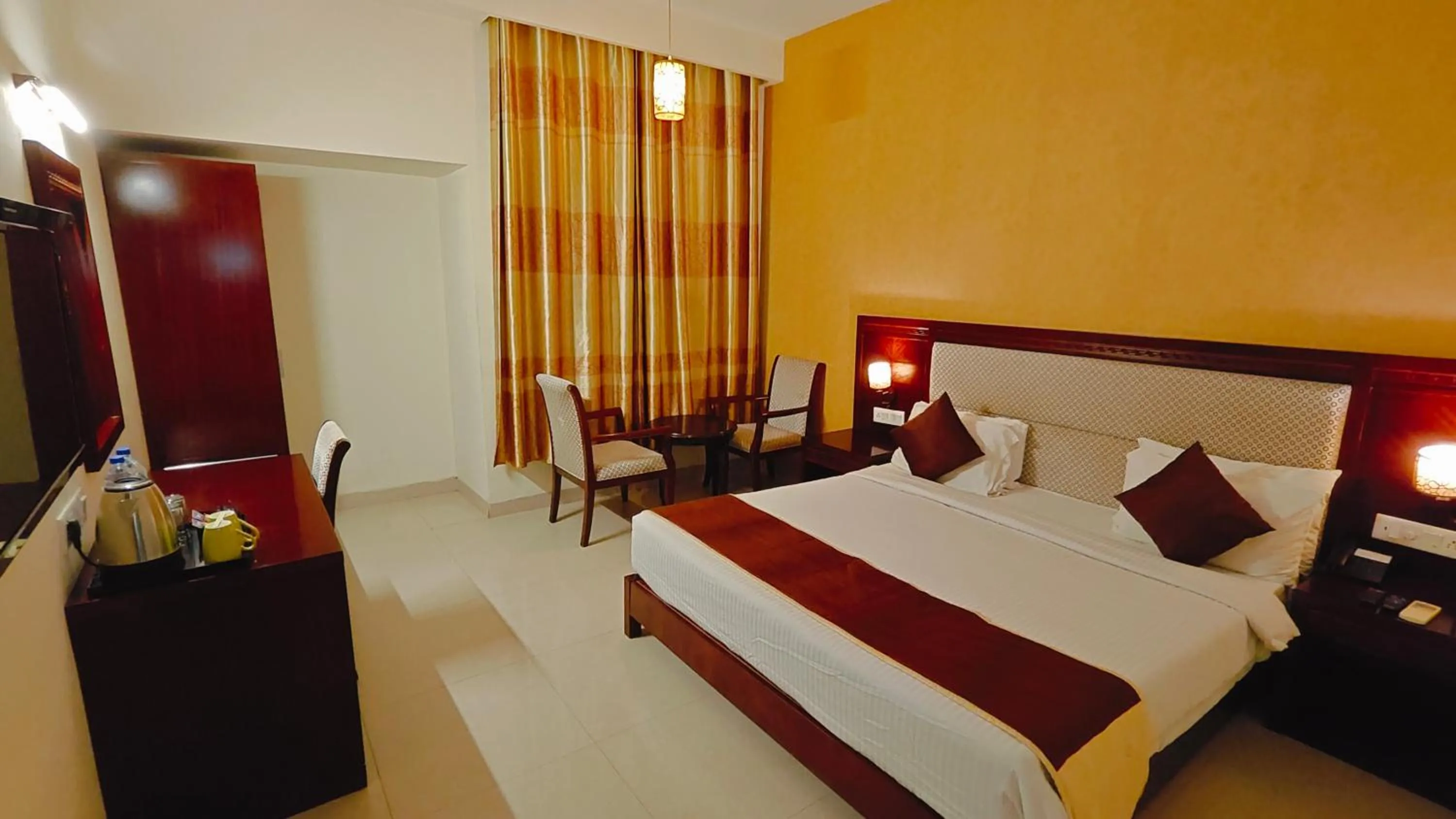 Bed in Alps Residency - A Bergamont Hotel, Krishnagiri