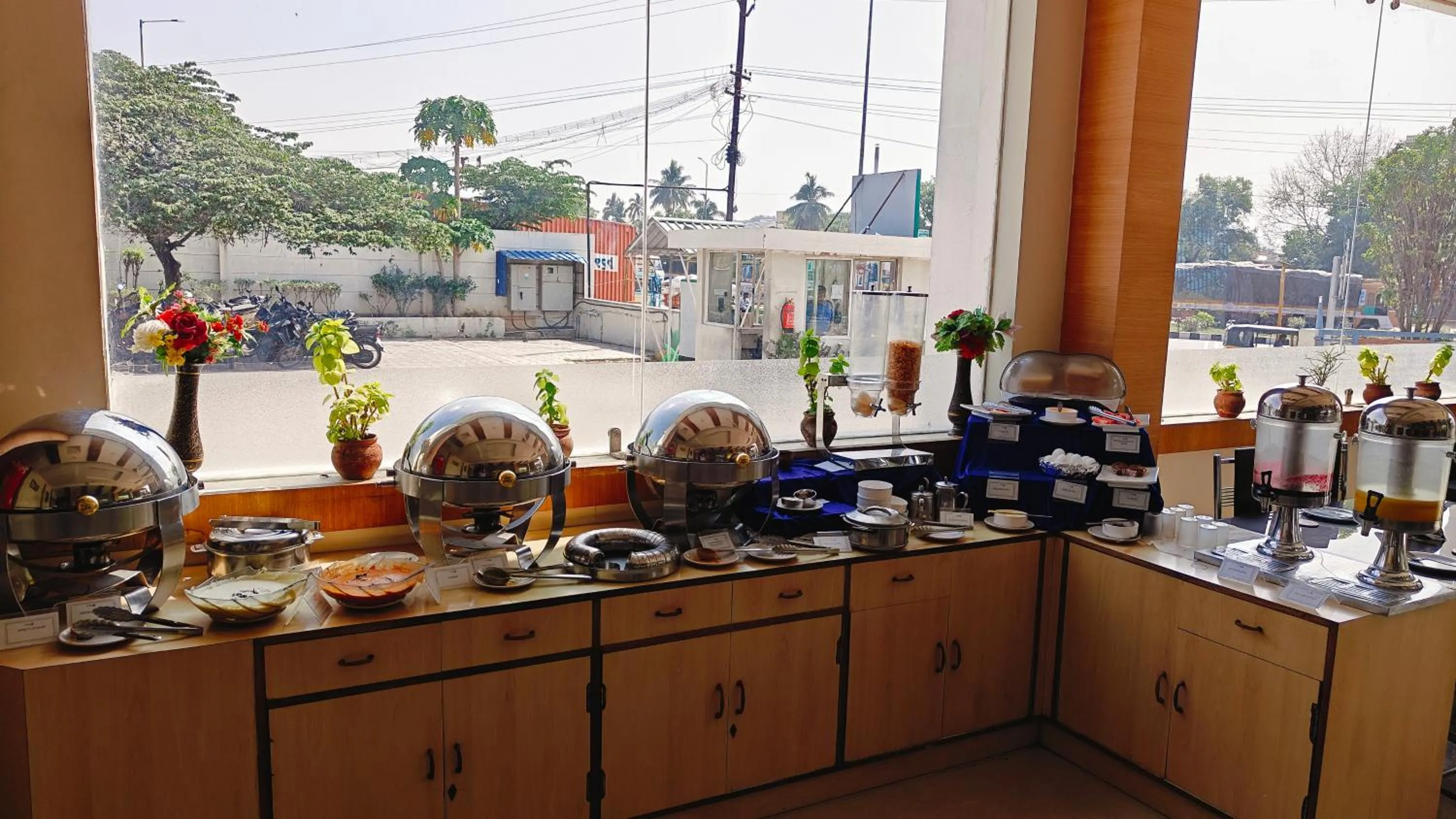 Breakfast in Alps Residency - A Bergamont Hotel, Krishnagiri