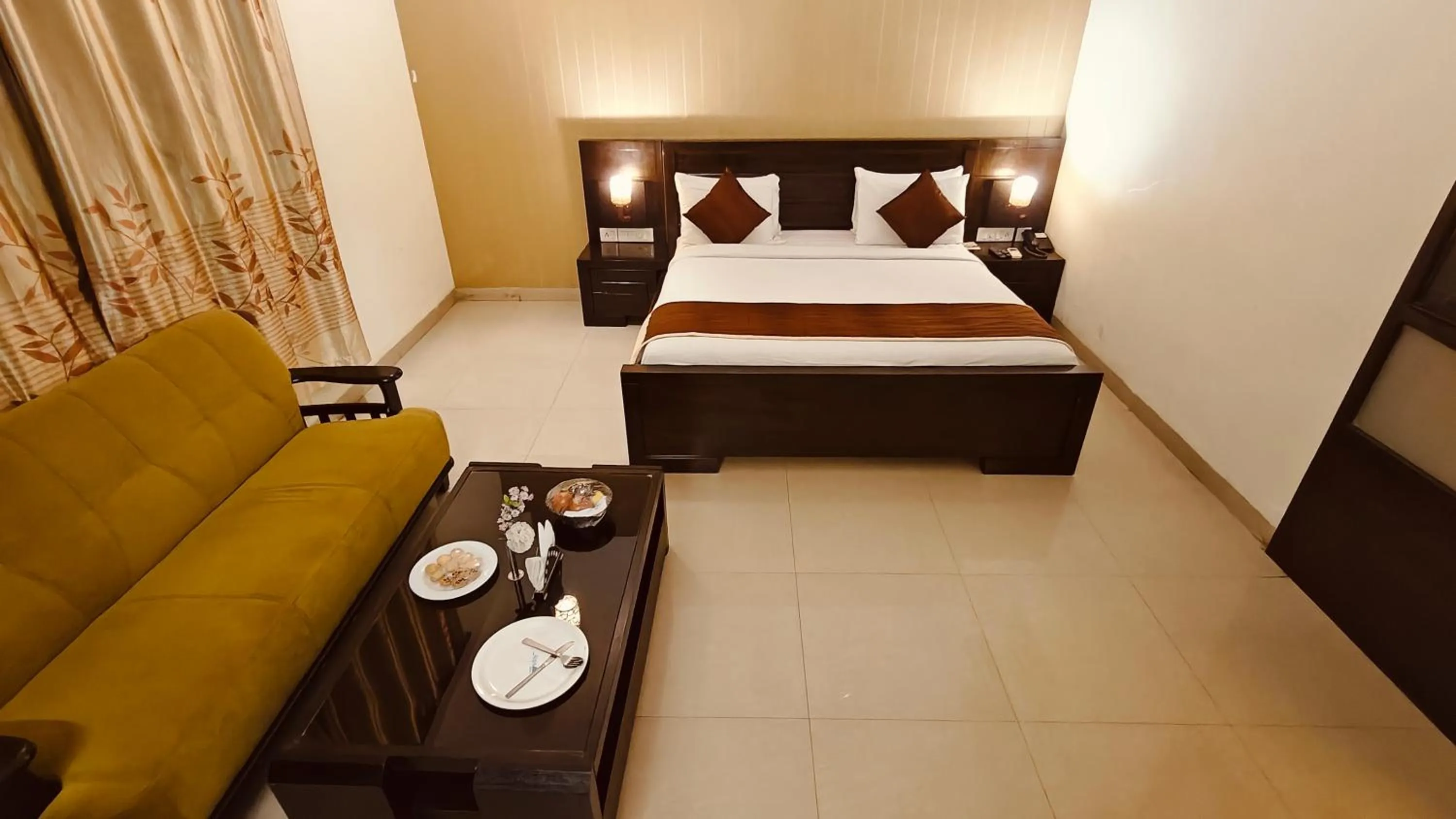 Bed in Alps Residency - A Bergamont Hotel, Krishnagiri