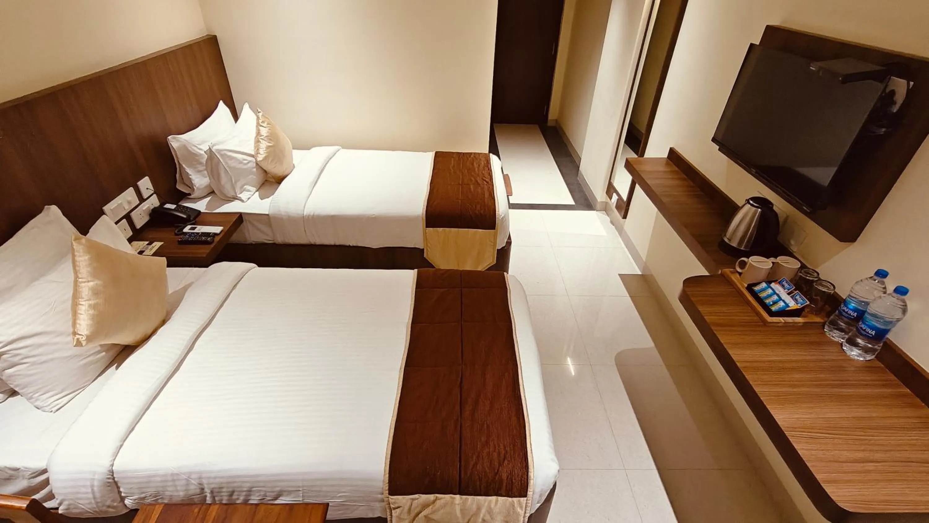 Bed in Alps Residency - A Bergamont Hotel, Krishnagiri