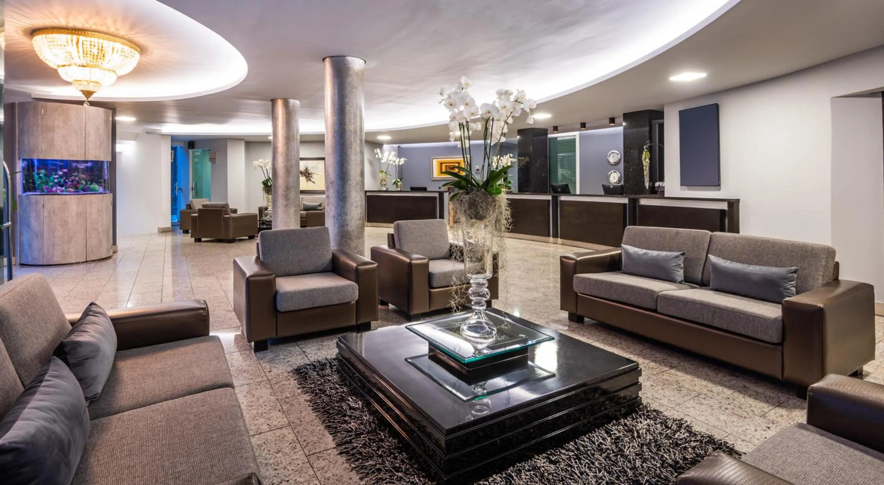 Living room in Hotel Egina Medellin