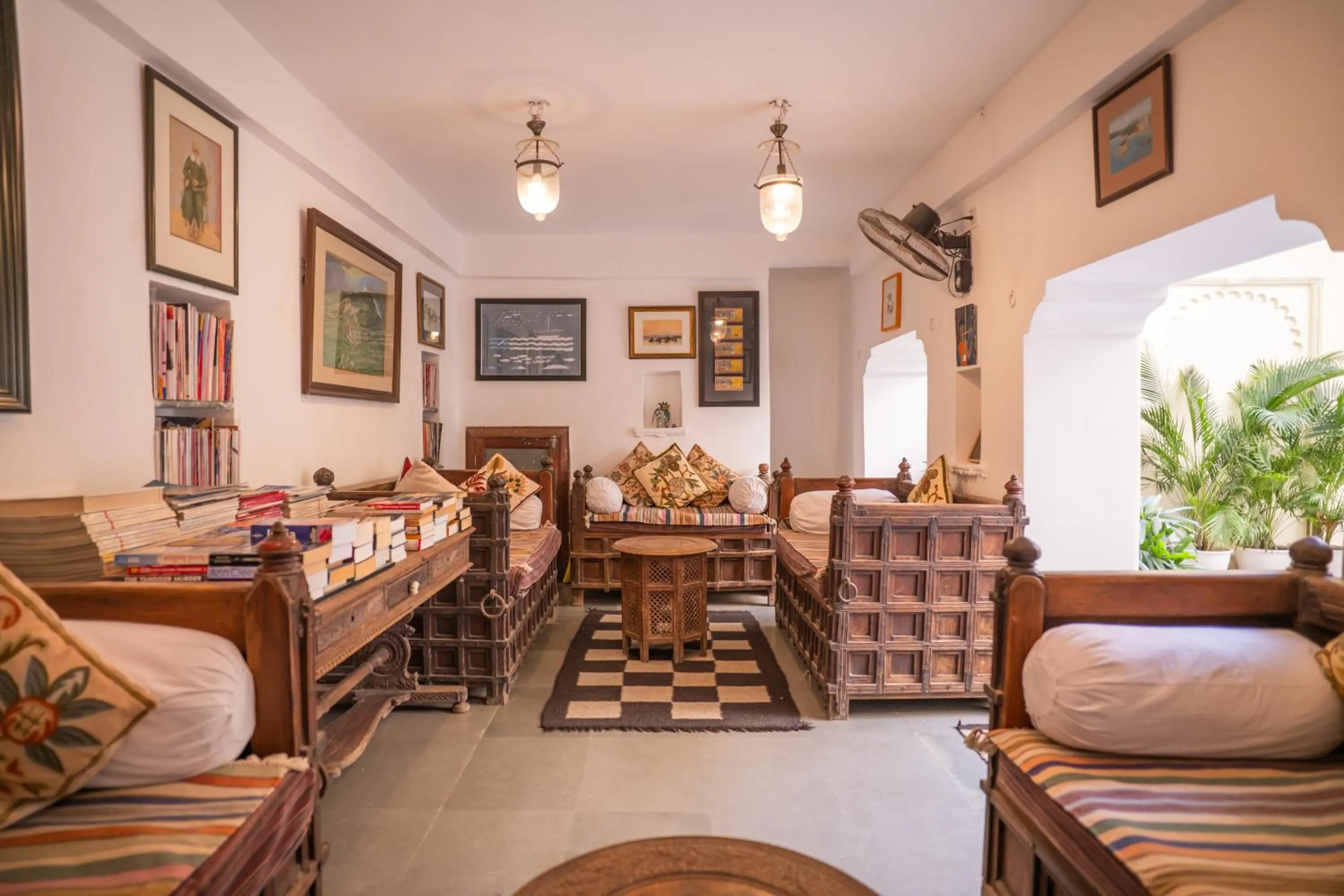 Seating area in Kankarwa Haveli