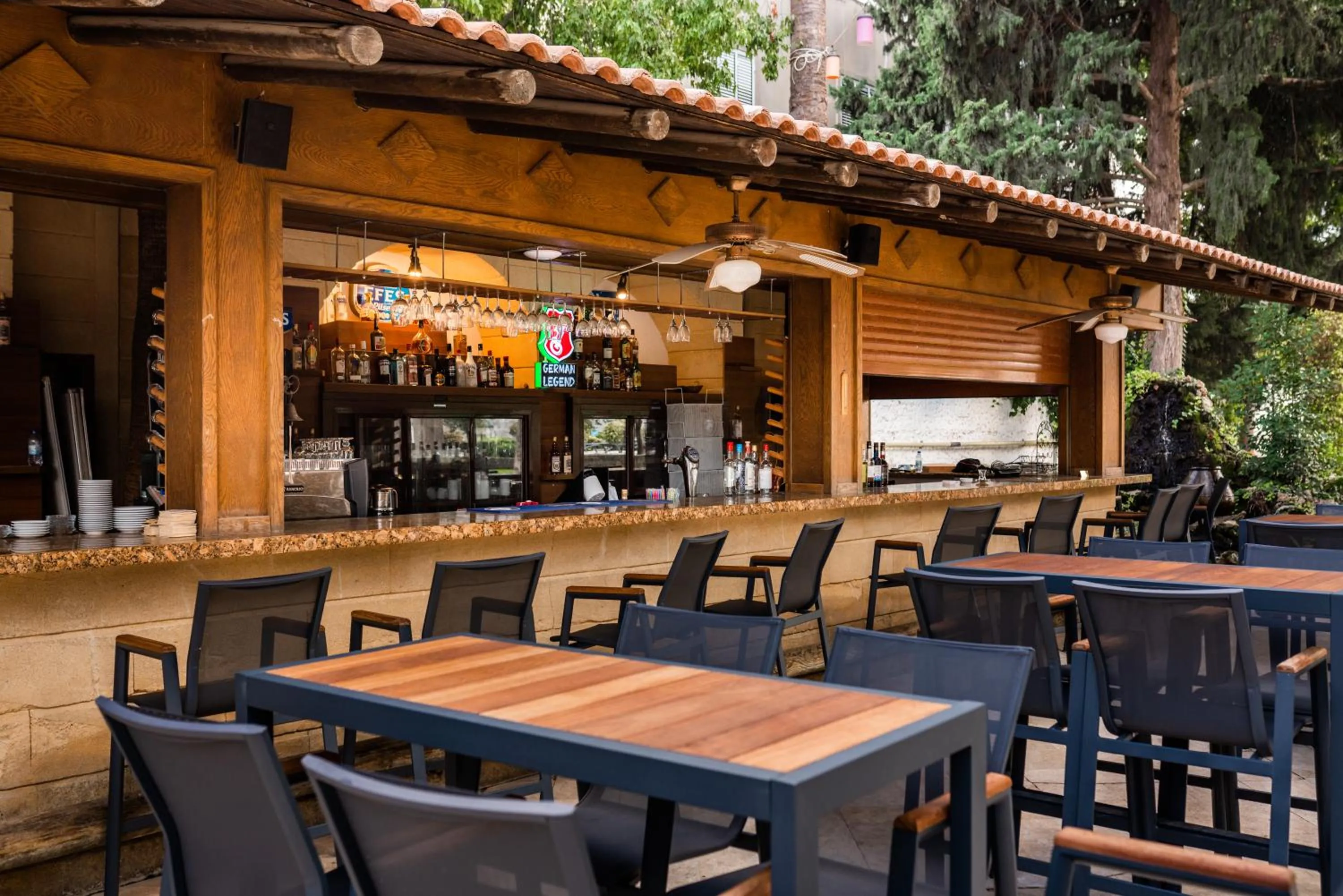 Lounge or bar in Hotel Pia Bella