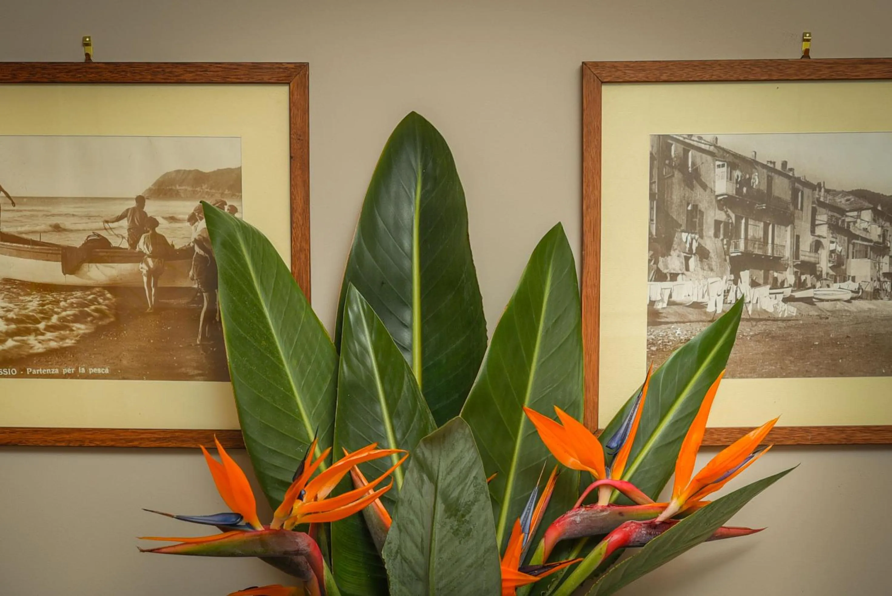 Decorative detail in B&B H68