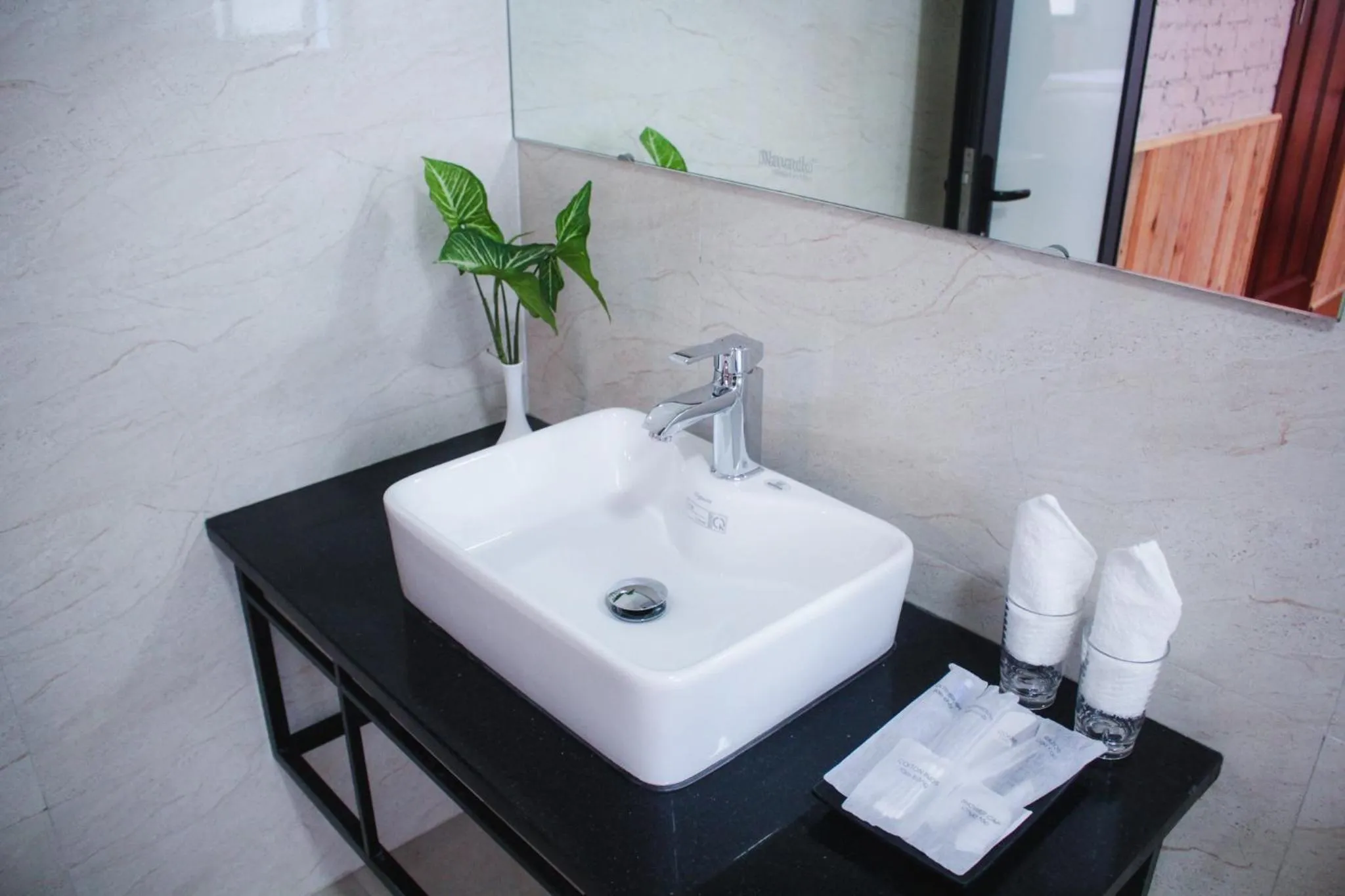 Bathroom in AROMA Ha Long Hotel