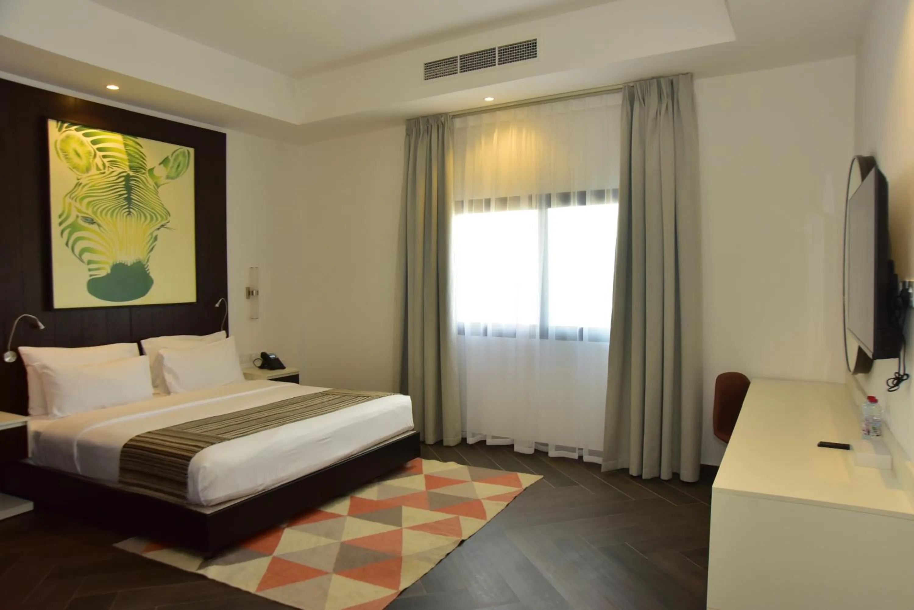 Photo of the whole room, Bed in Emirates Park Resort