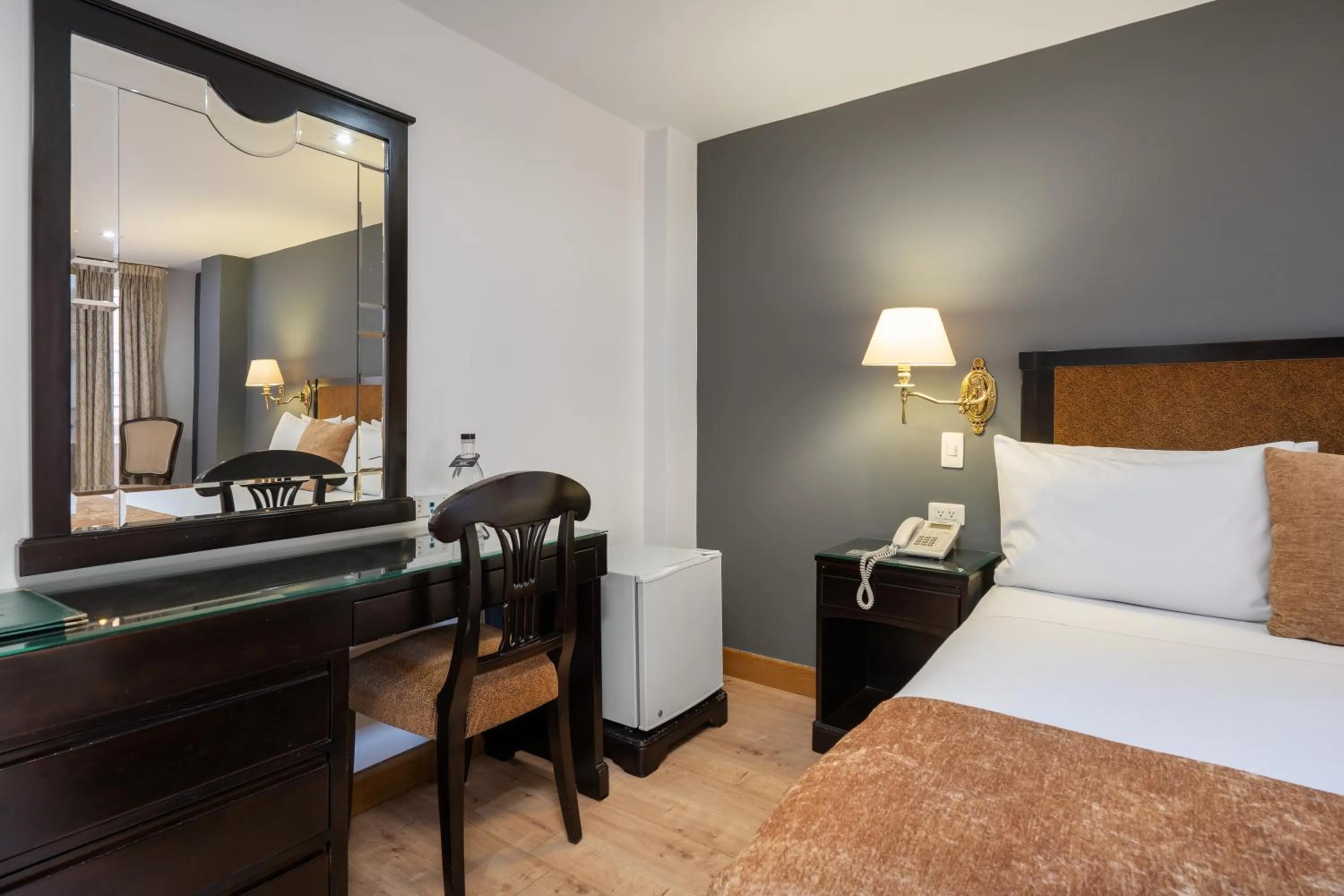 Bed in Hotel Le Manoir Bogotá