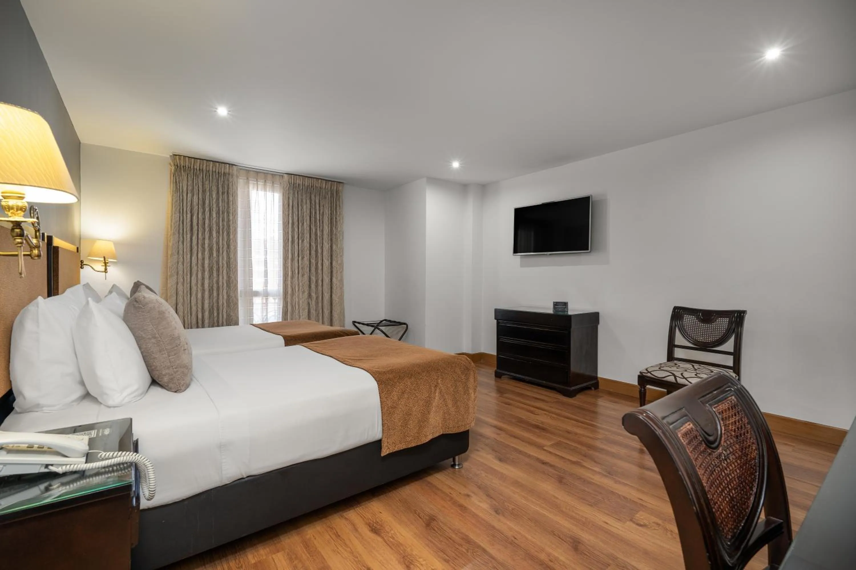 Bed in Hotel Le Manoir Bogotá