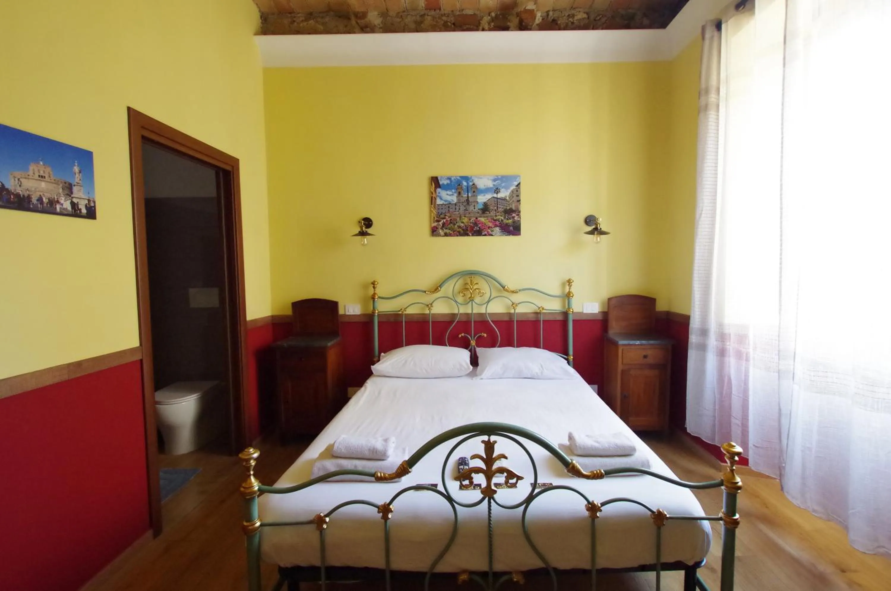 Bed in Old Bakery Rome GuestHouse