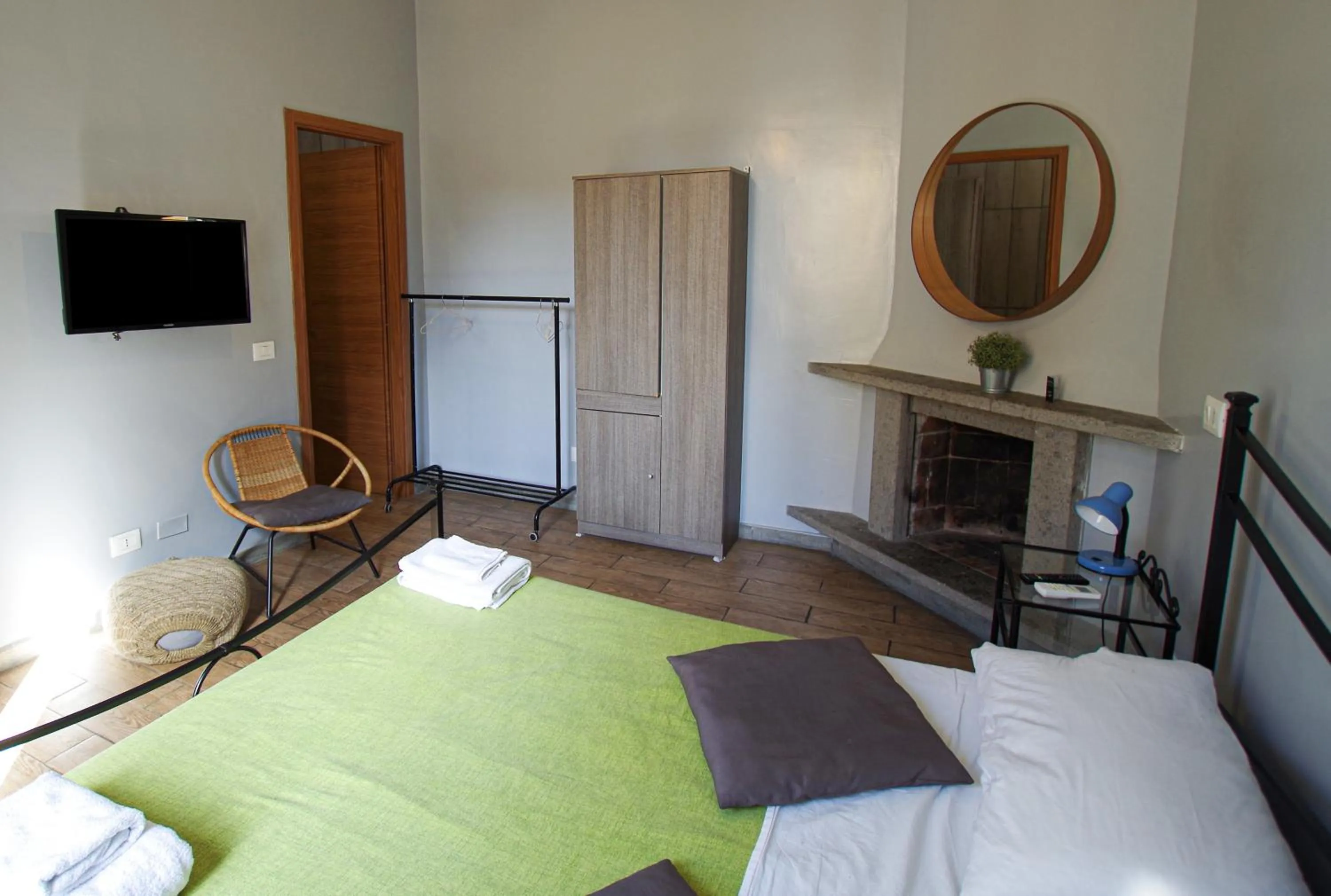 Bed in Old Bakery Rome GuestHouse