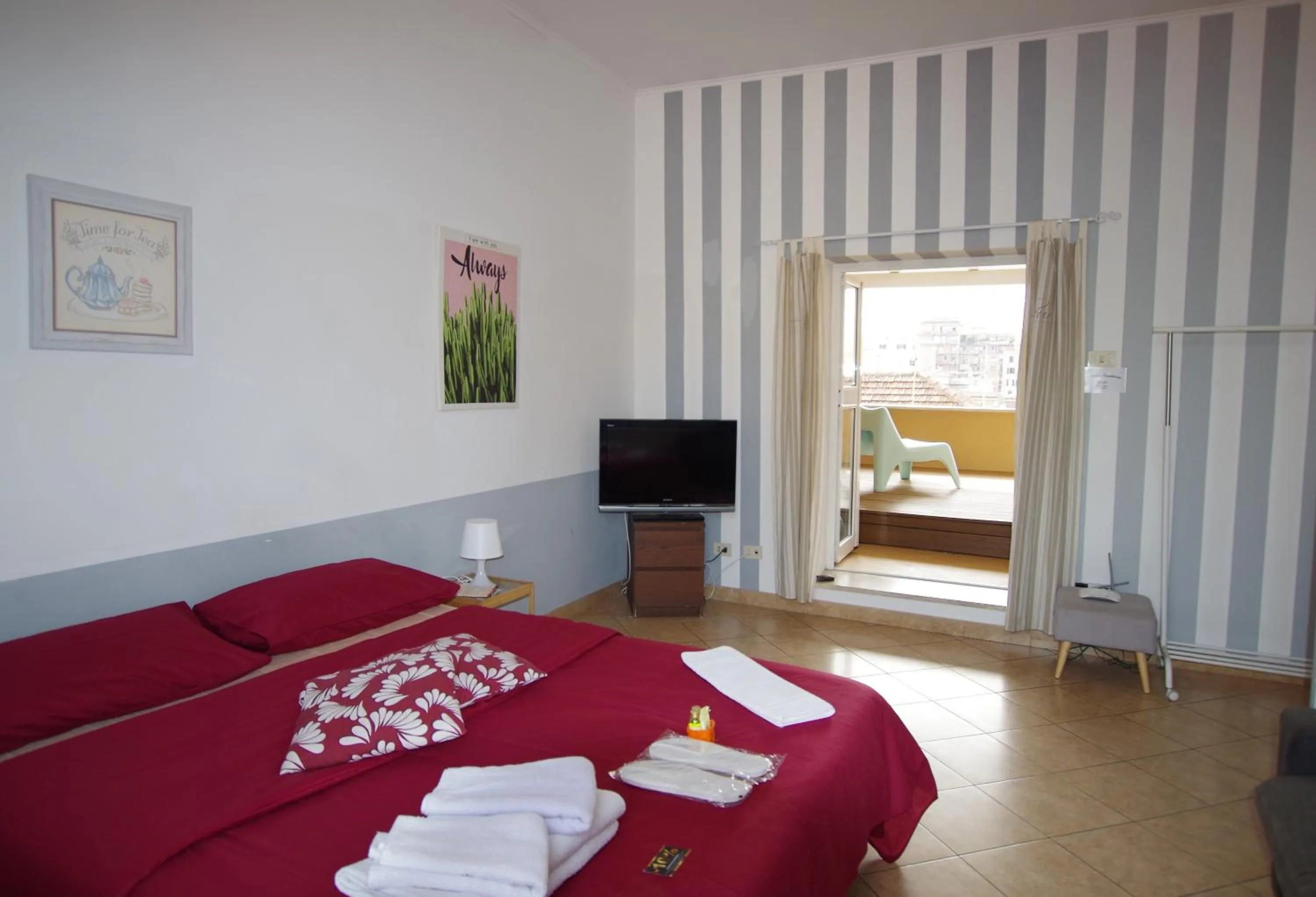 TV and multimedia, Bed in Old Bakery Rome GuestHouse