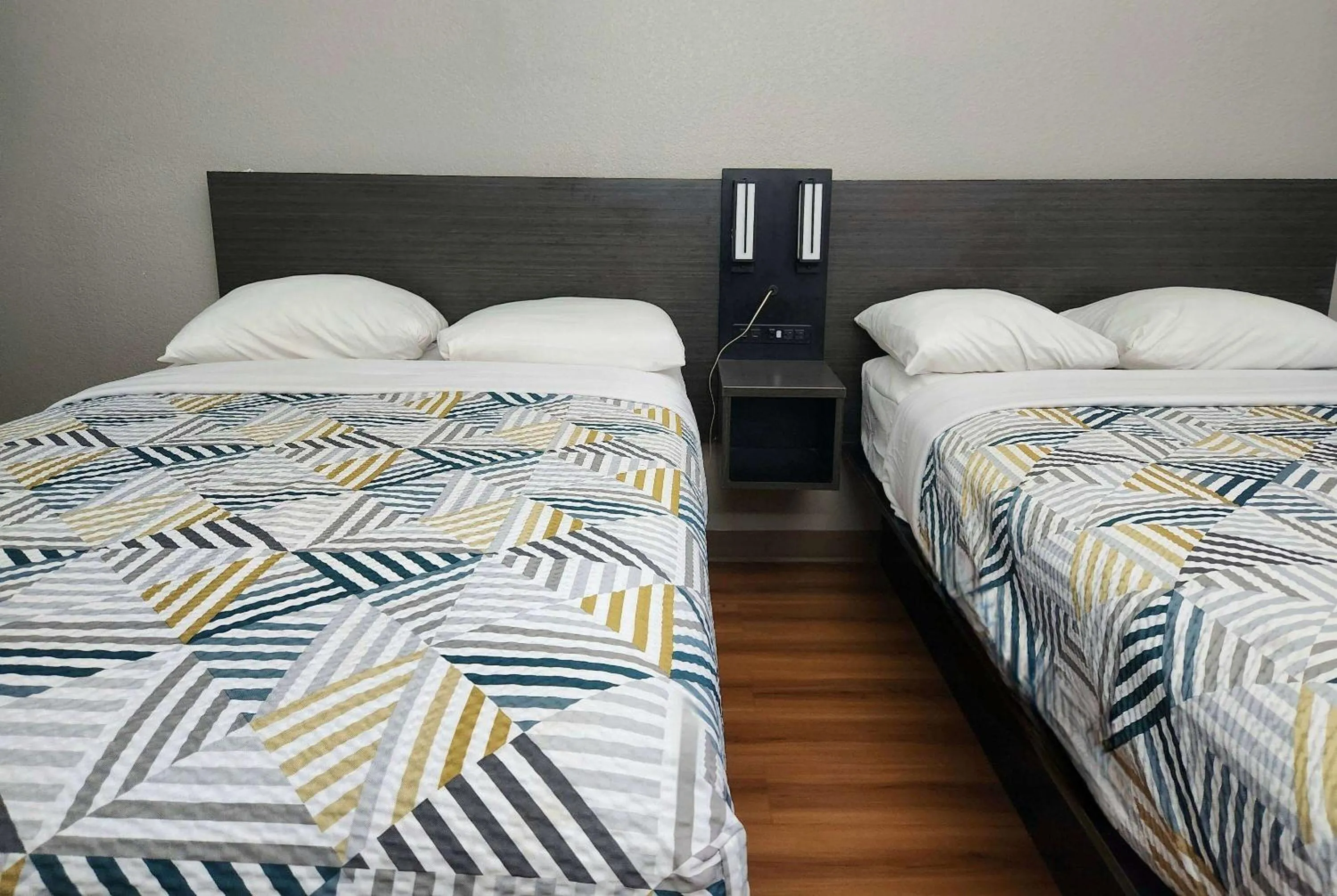 Photo of the whole room in Baymont by Wyndham San Antonio Airport