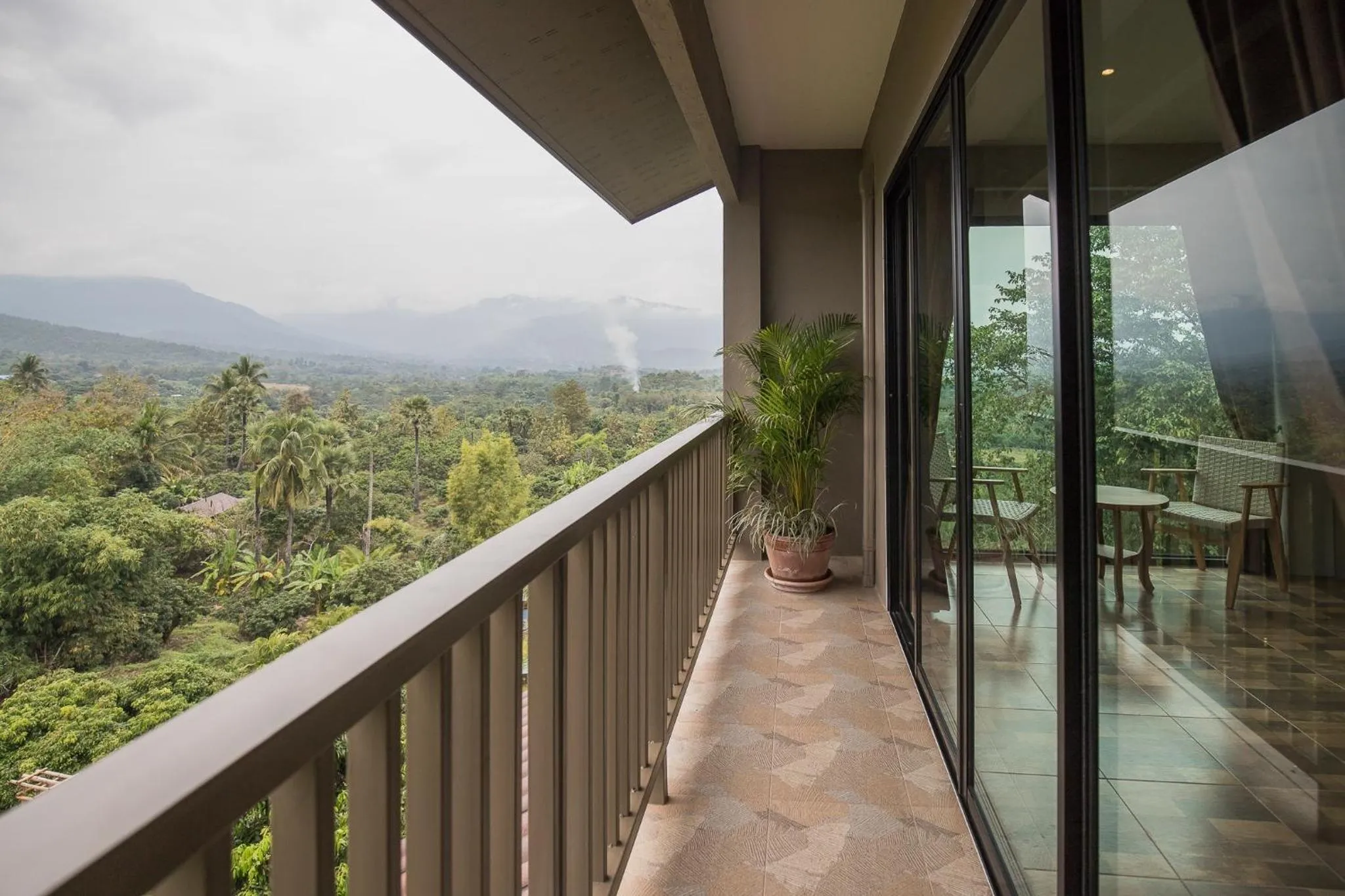 Balcony/Terrace in Thanburi resort