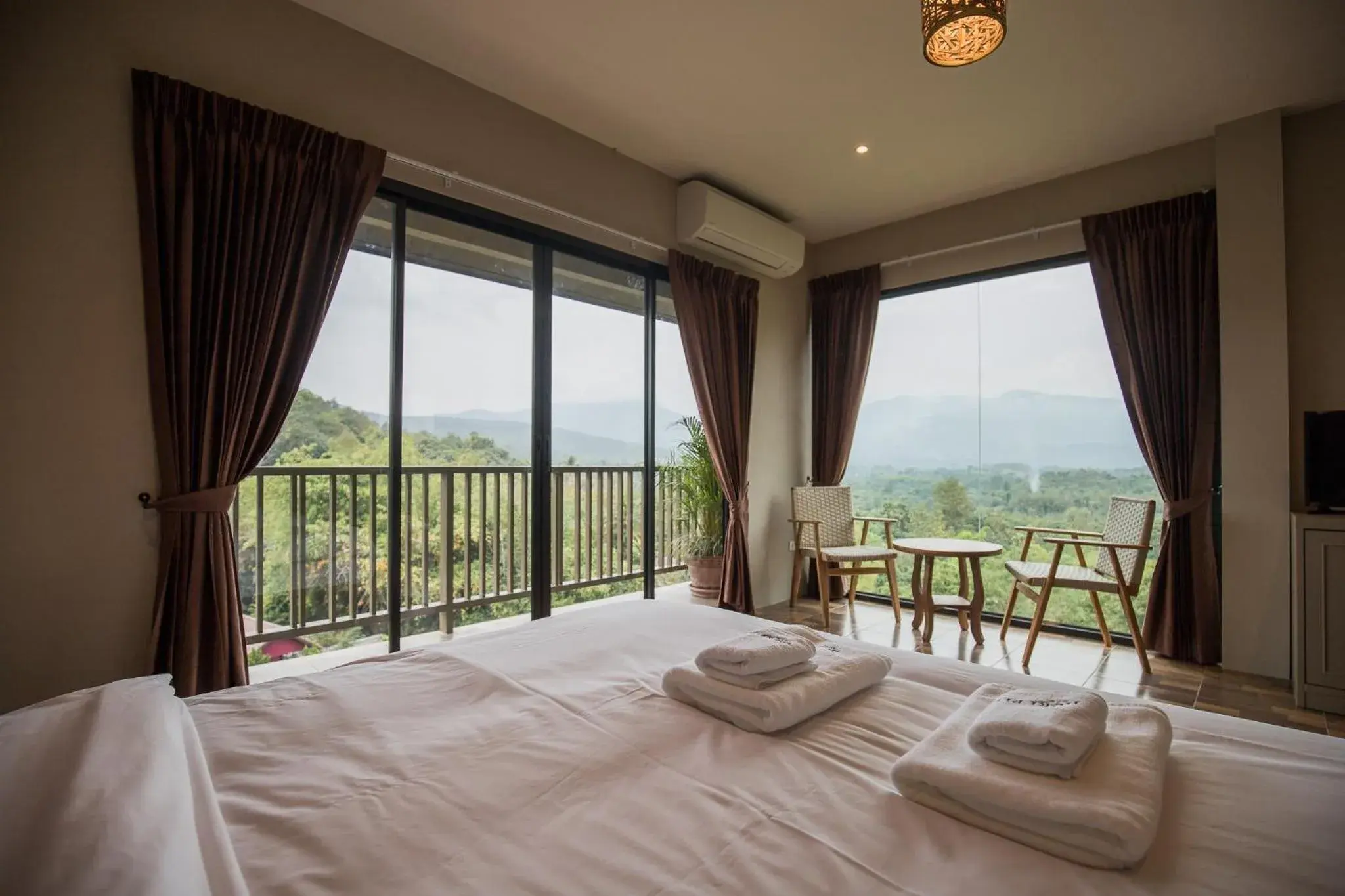 King Room with Mountain View in Thanburi resort King Room with Mountain View in Thanburi resort