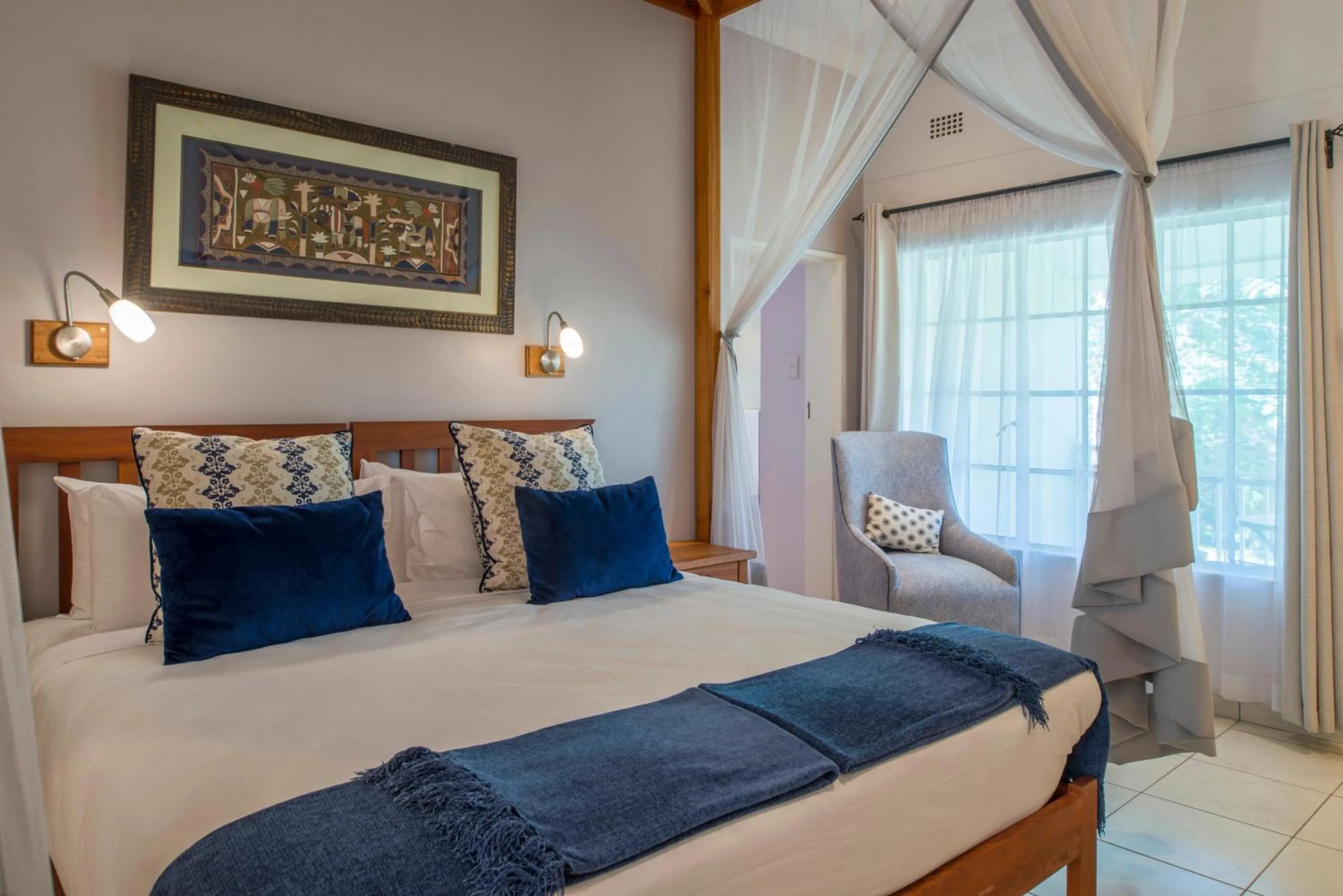 Bed in Batonka Guest Lodge