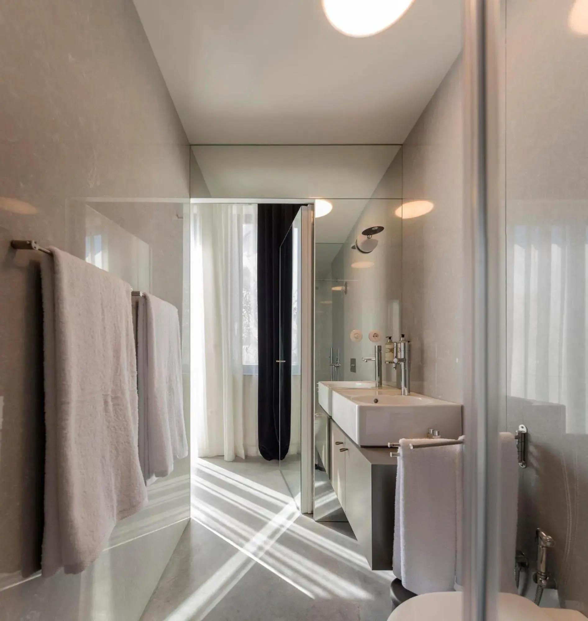 Deluxe Double or Twin Room with Balcony and Garden View in Hotel Tipografia do Conto by Casa do Conto Deluxe Double or Twin Room with Balcony and Garden View in Hotel Tipografia do Conto by Casa do Conto