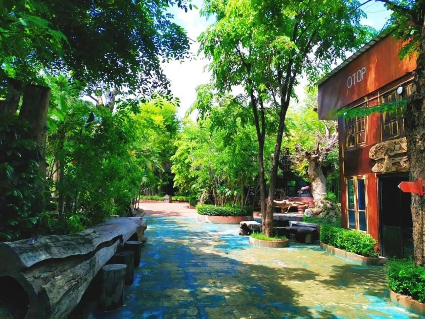 Denchai City Resort เด่นชัยซิตี้ รีสอร์ท