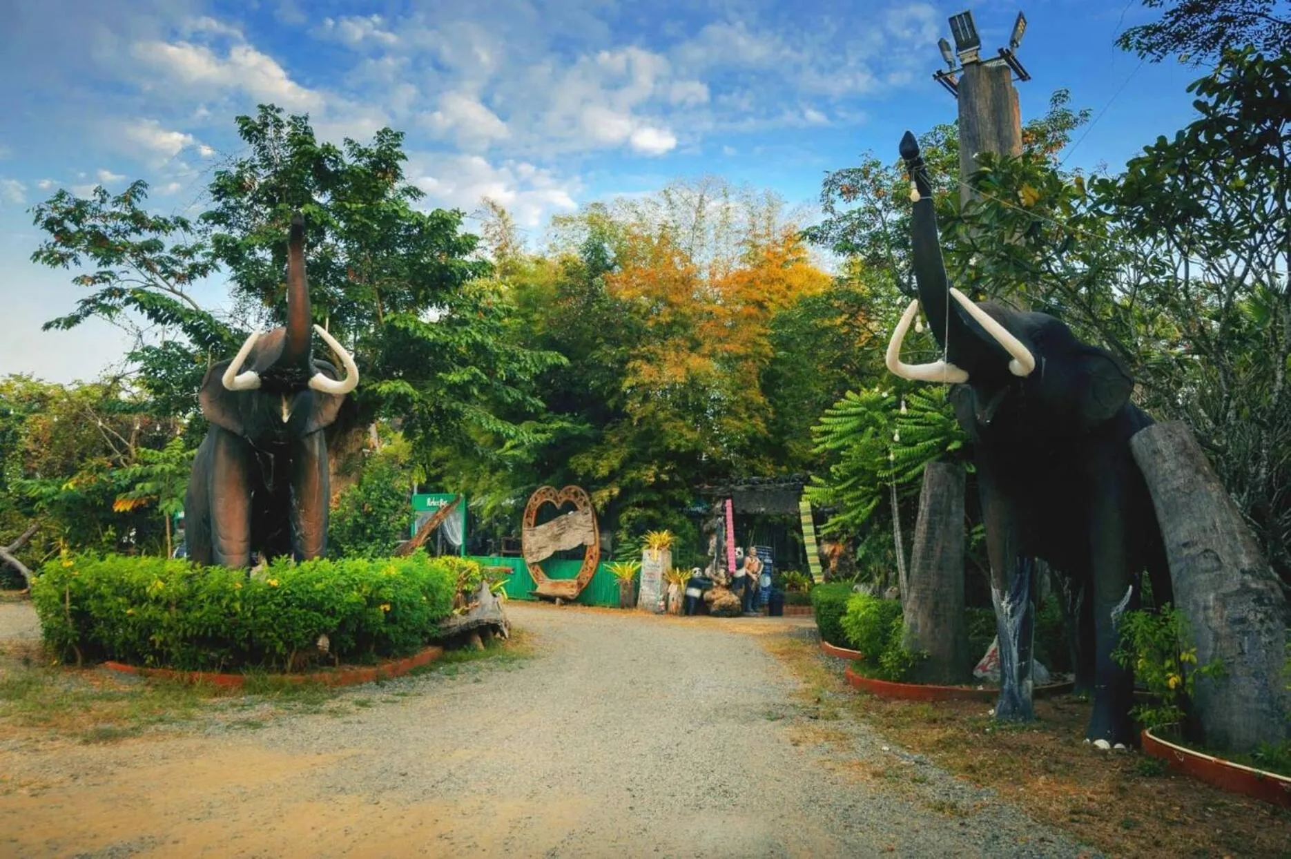 Denchai City Resort เด่นชัยซิตี้ รีสอร์ท