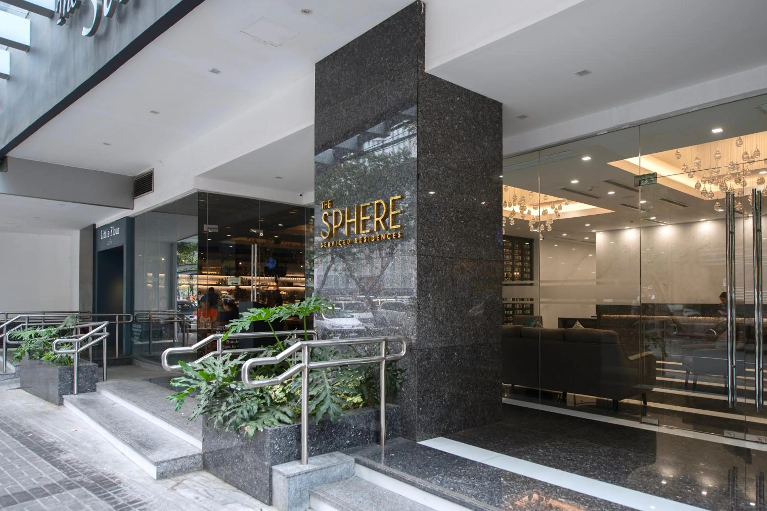 Facade/entrance in The Sphere Serviced Residences Managed by HII