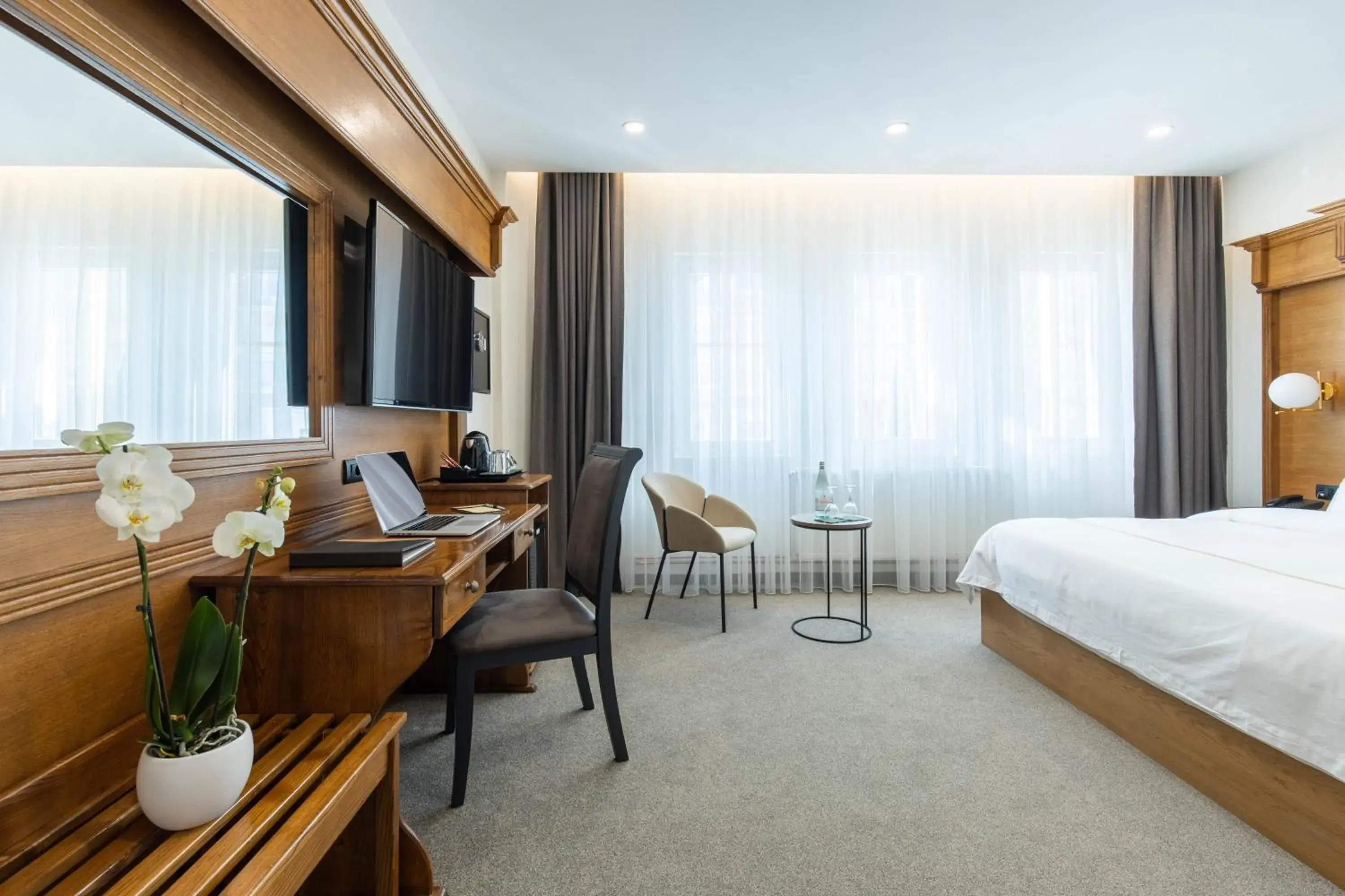 Deluxe Double Room in Hotel Afa Deluxe Double Room in Hotel Afa